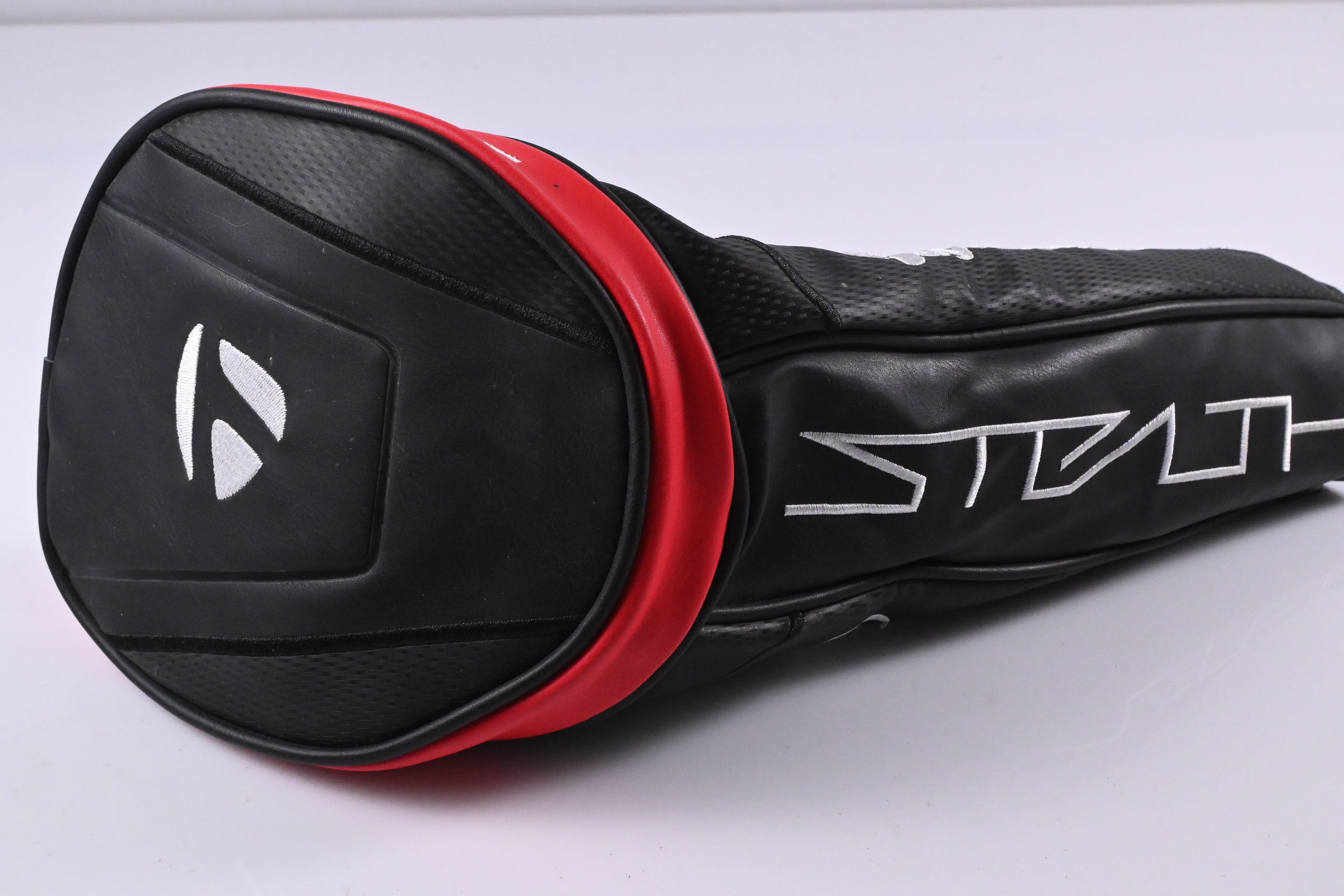 Taylormade Stealth Plus Driver / 9 Degree / Stiff Flex HZRDUS Smoke Red RDX 60