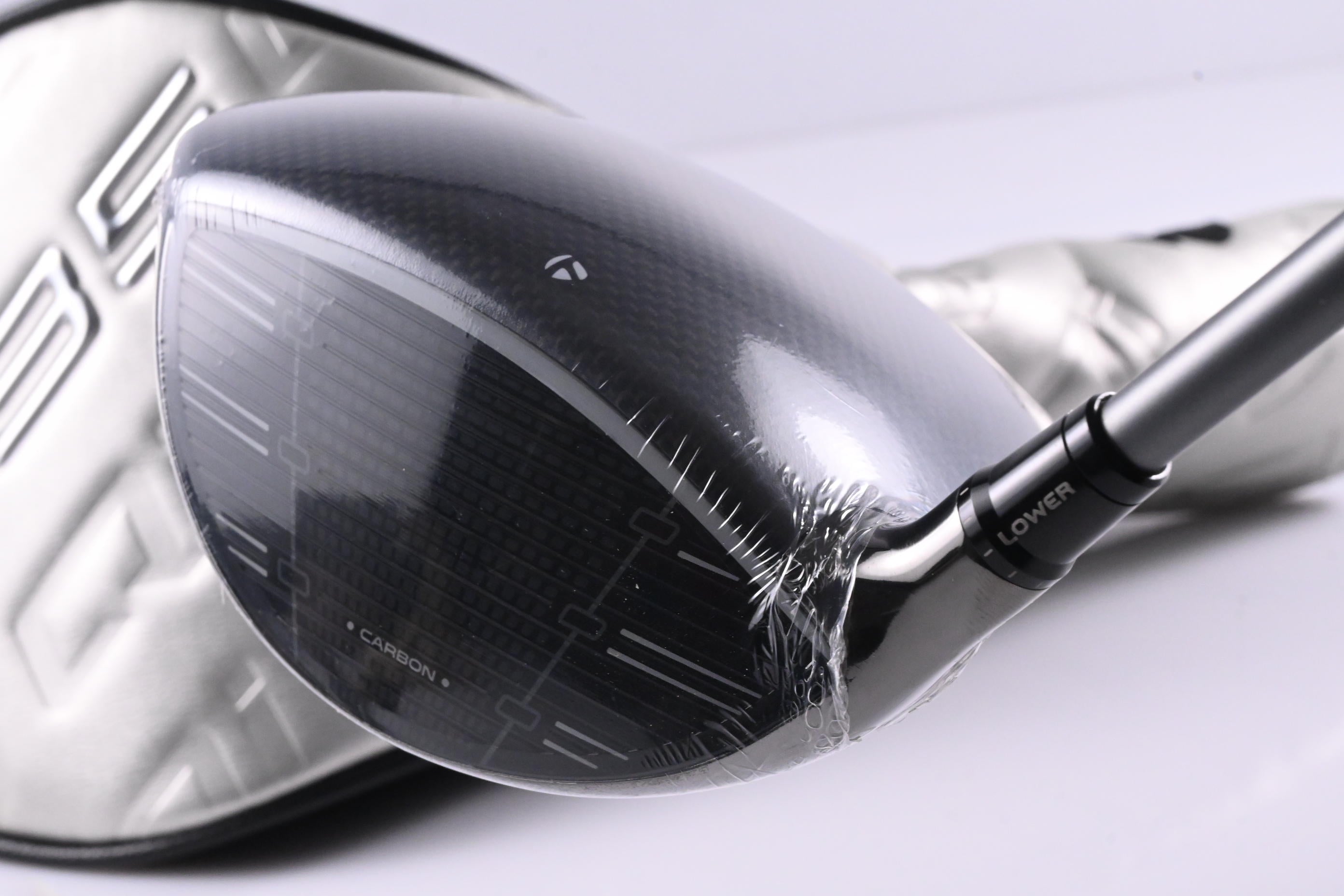 Taylormade Qi35 Driver / 9 Degree / Regular Flex Fujikura Air Speeder 50 Shaft