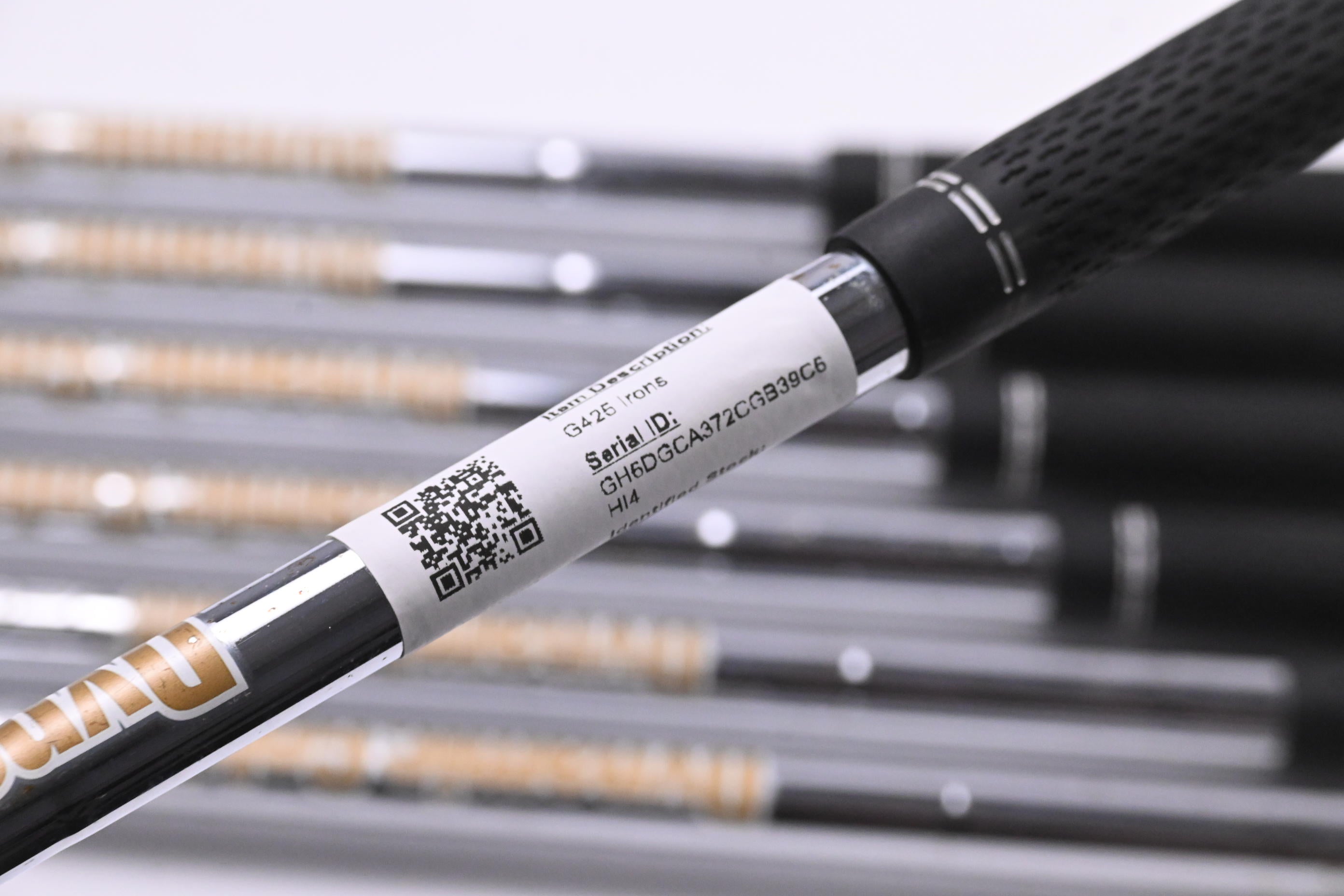 Ping G425 Irons / 4-PW / Black Dot / Stiff Flex Dynamic Gold 120 S300 Shafts