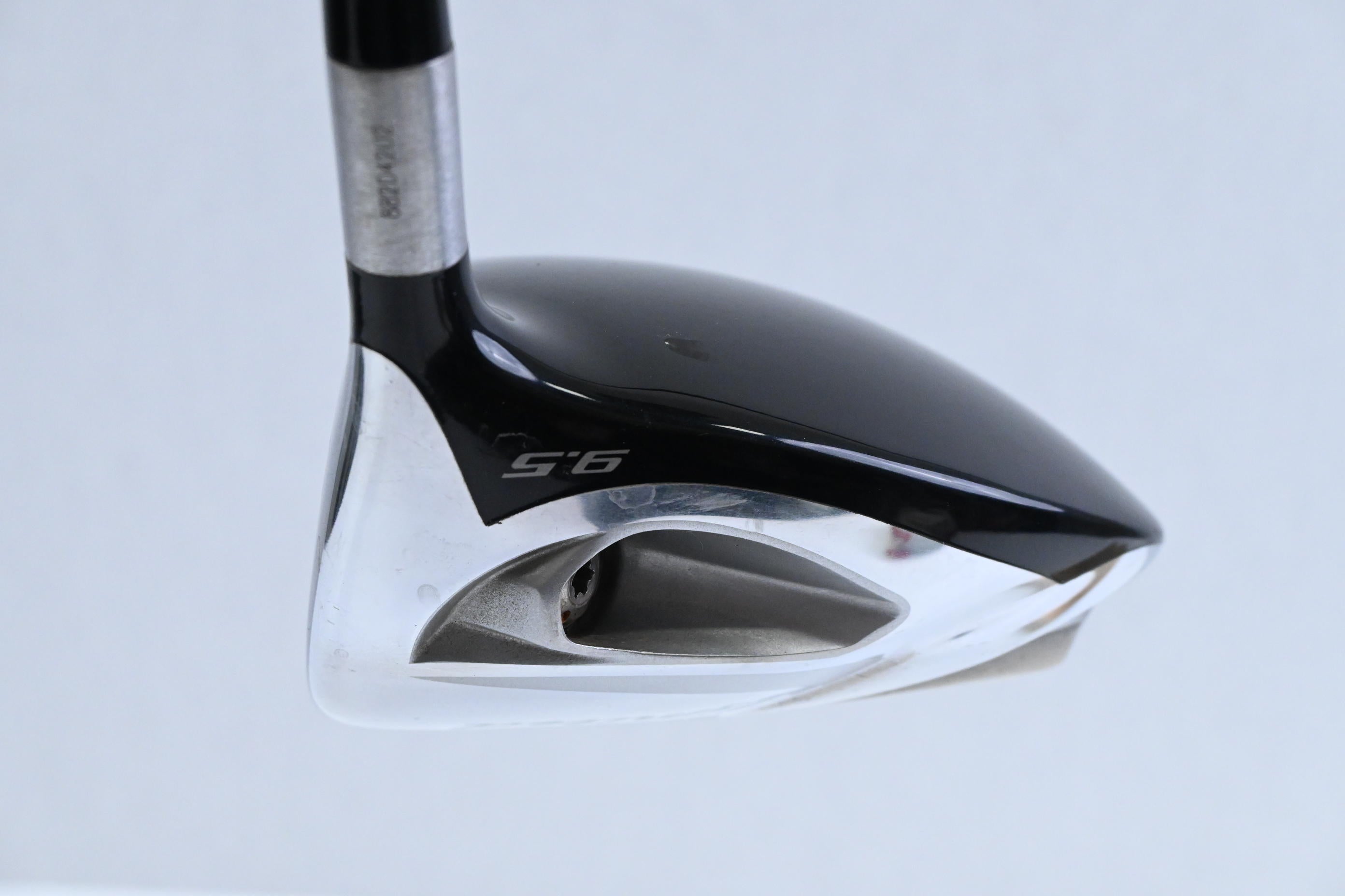 Taylormade R7 Limited Driver / 9.5 Degree / Stiff Flex Matrix Ozik Xcon-5.5 MOI