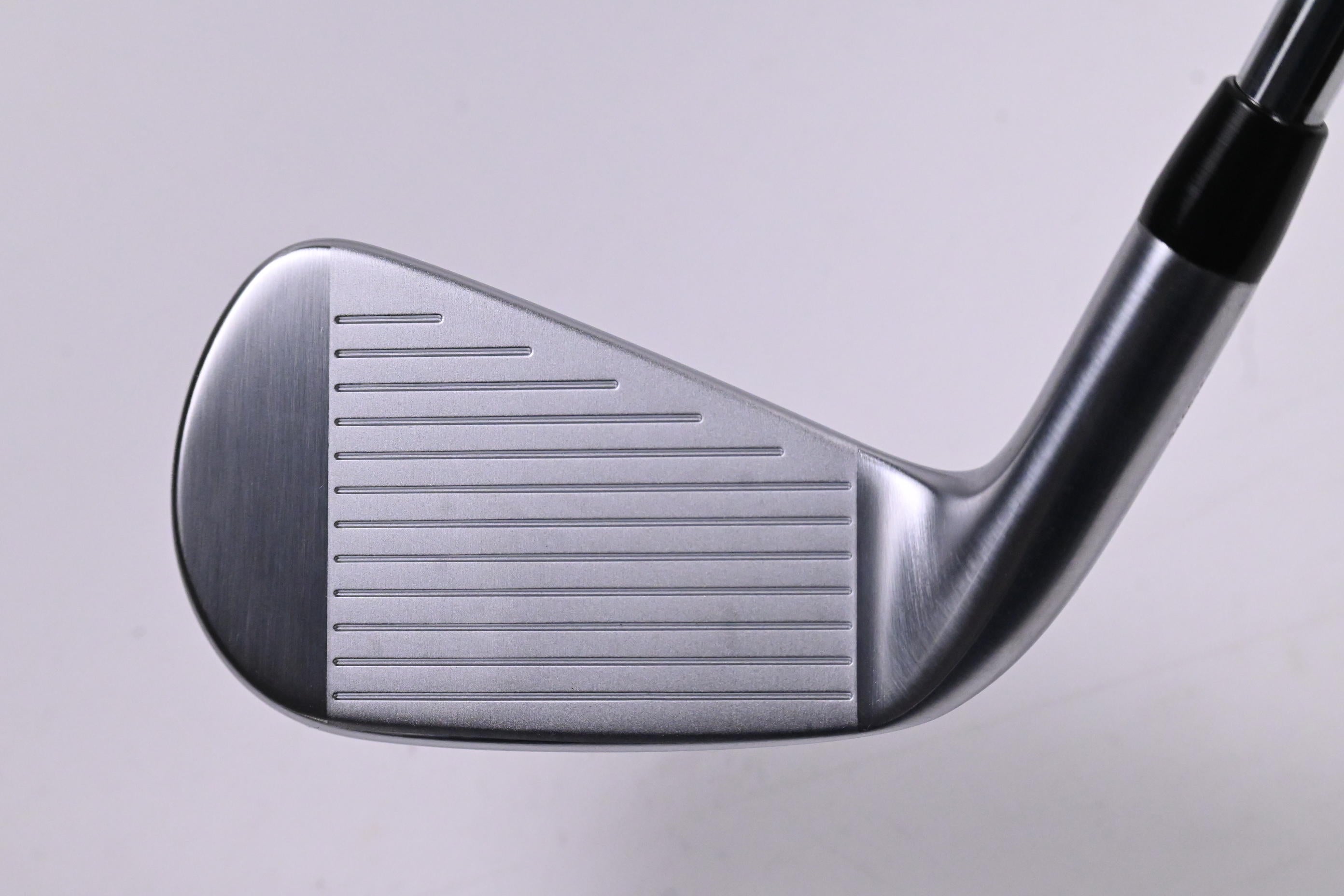 Titleist T100 2023 #4 Iron / 24 Degree / Stiff Flex AMT Tour White S300 Shaft