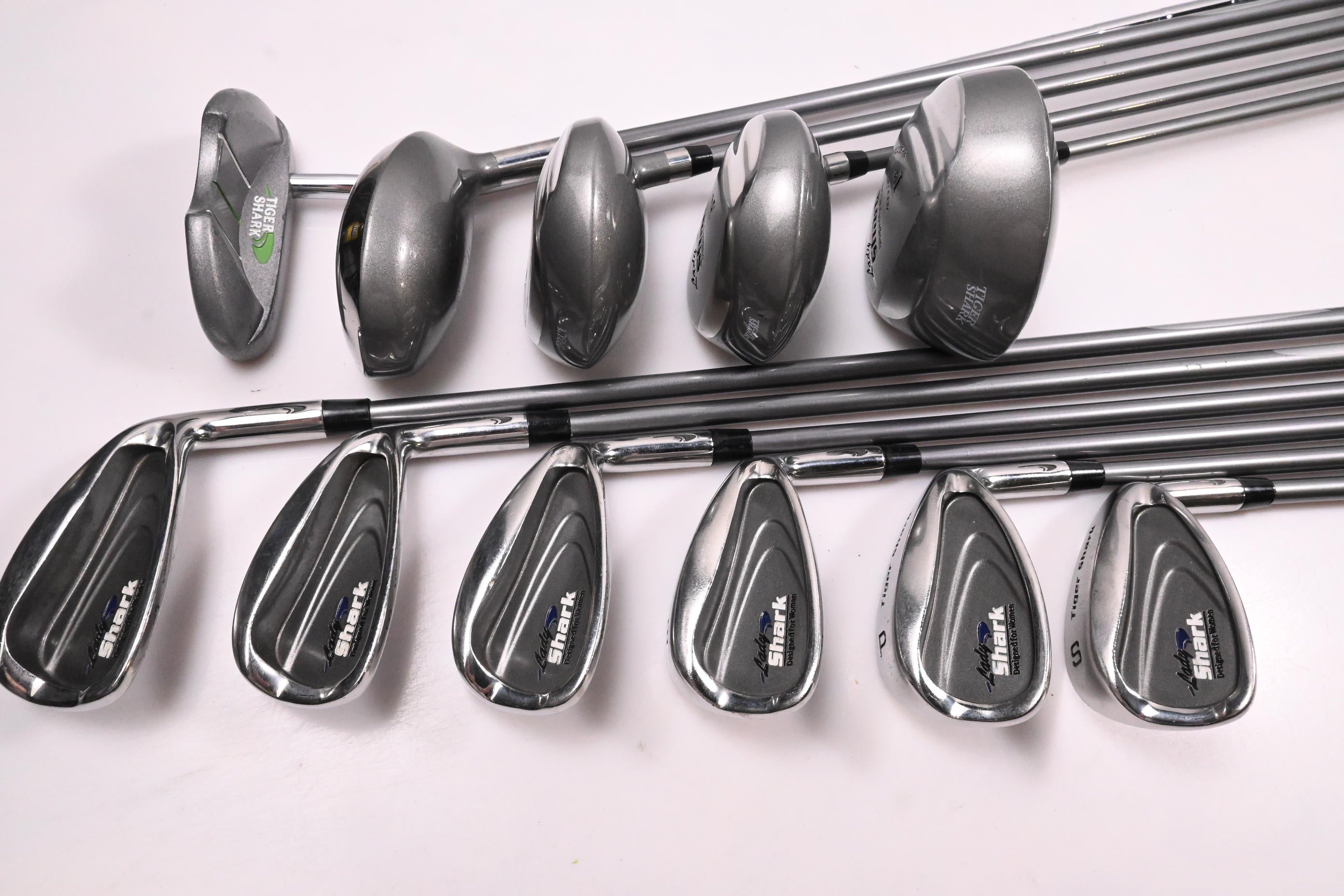 Ladies Tiger Shark Package Set / Woods, Irons, Putter