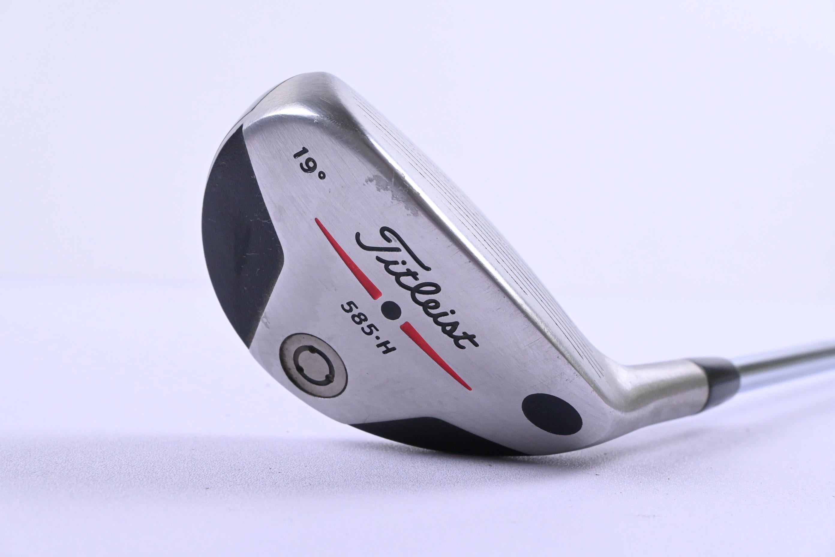 Titleist 585.H #3 Hybrid / 19 Degree / Stiff Flex Dynamic Gold S300 Shaft