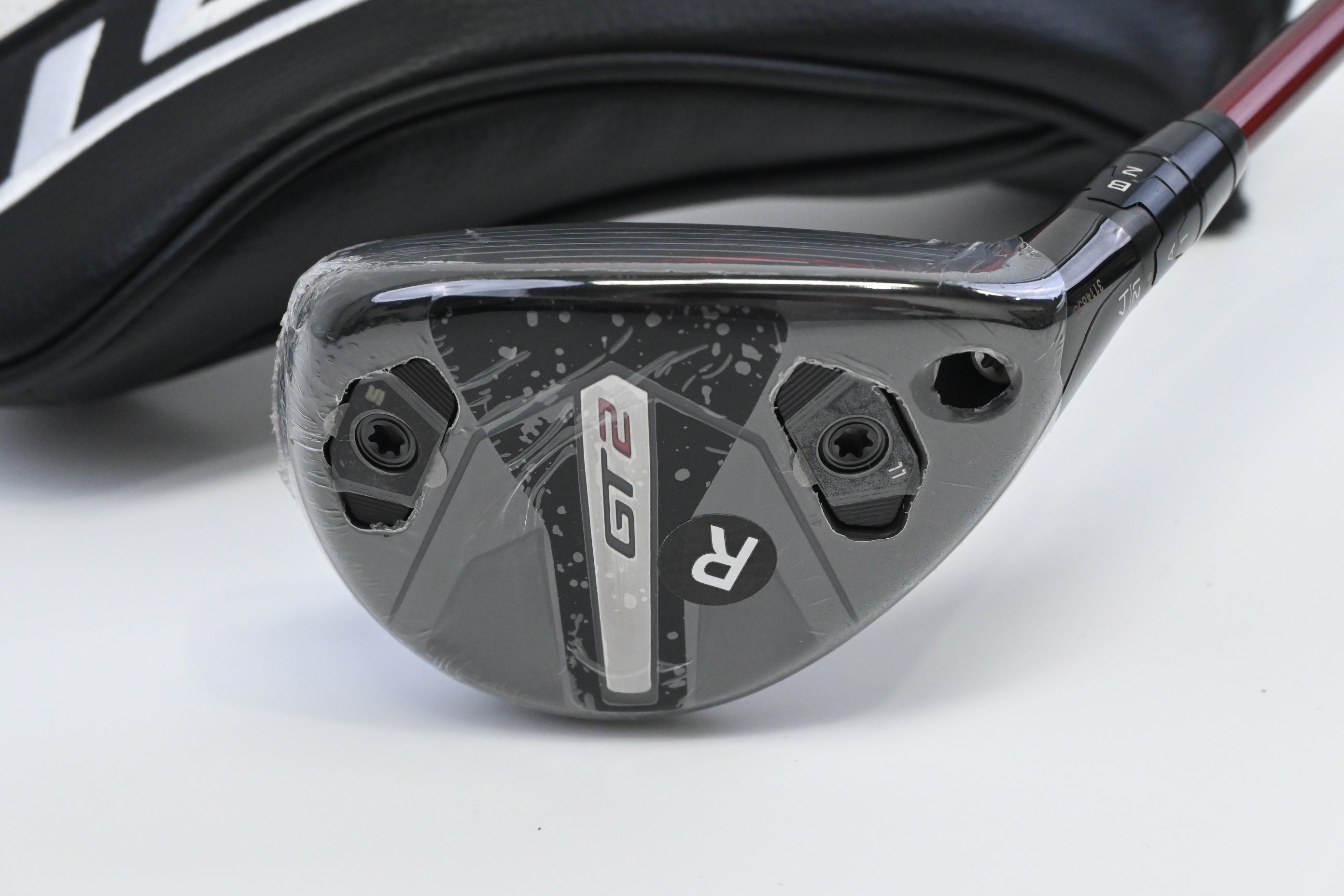 Titleist GT2 #4 Hybrid / 21 Degree / Regular Flex Denali Red 60 Shaft