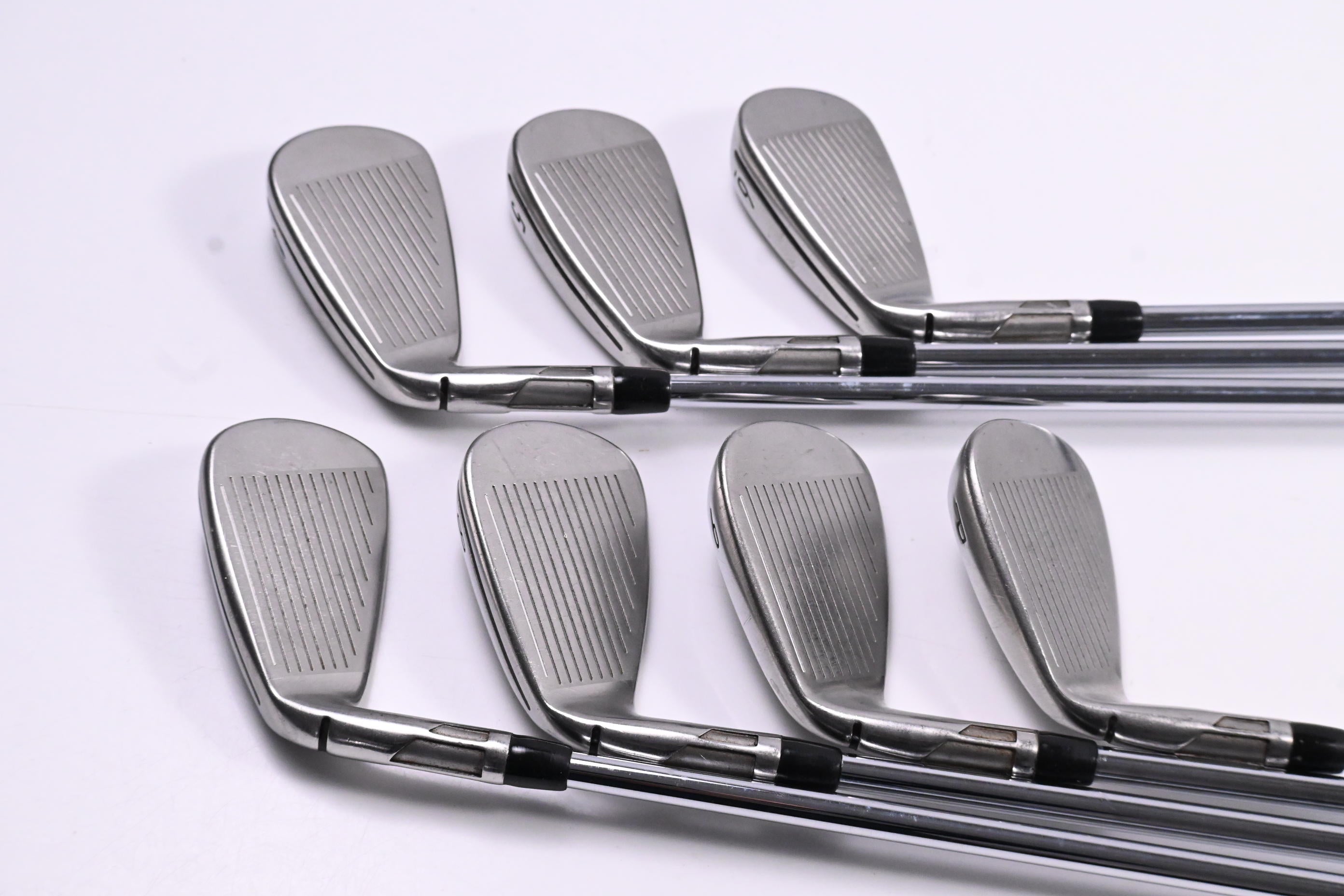 Taylormade SIM2 Max Irons / 4-PW / Regular Flex Steel Shafts