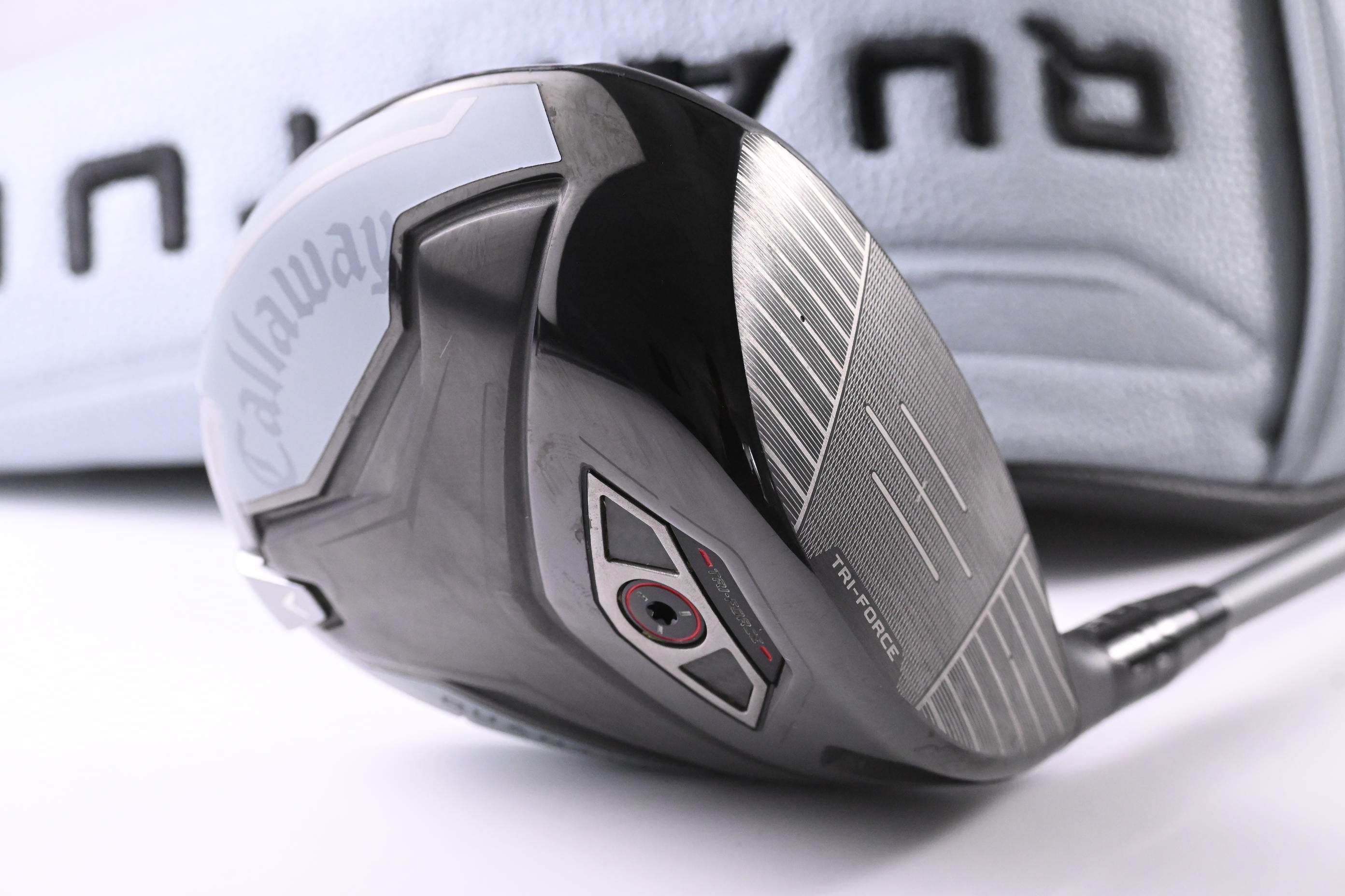 Callaway Quantum Max Driver / 9 Degree / Stiff Flex Denali Frost Silver 60