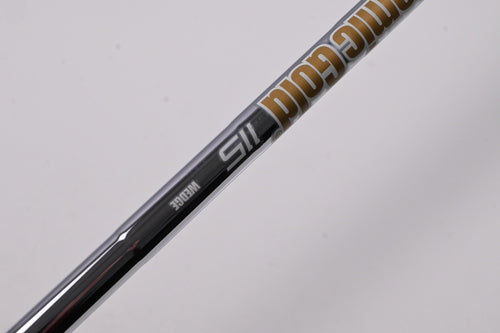 Cleveland CBX 2 Gap Wedge / 52 Degree / Wedge Flex Dynamic Gold 115 Shaft