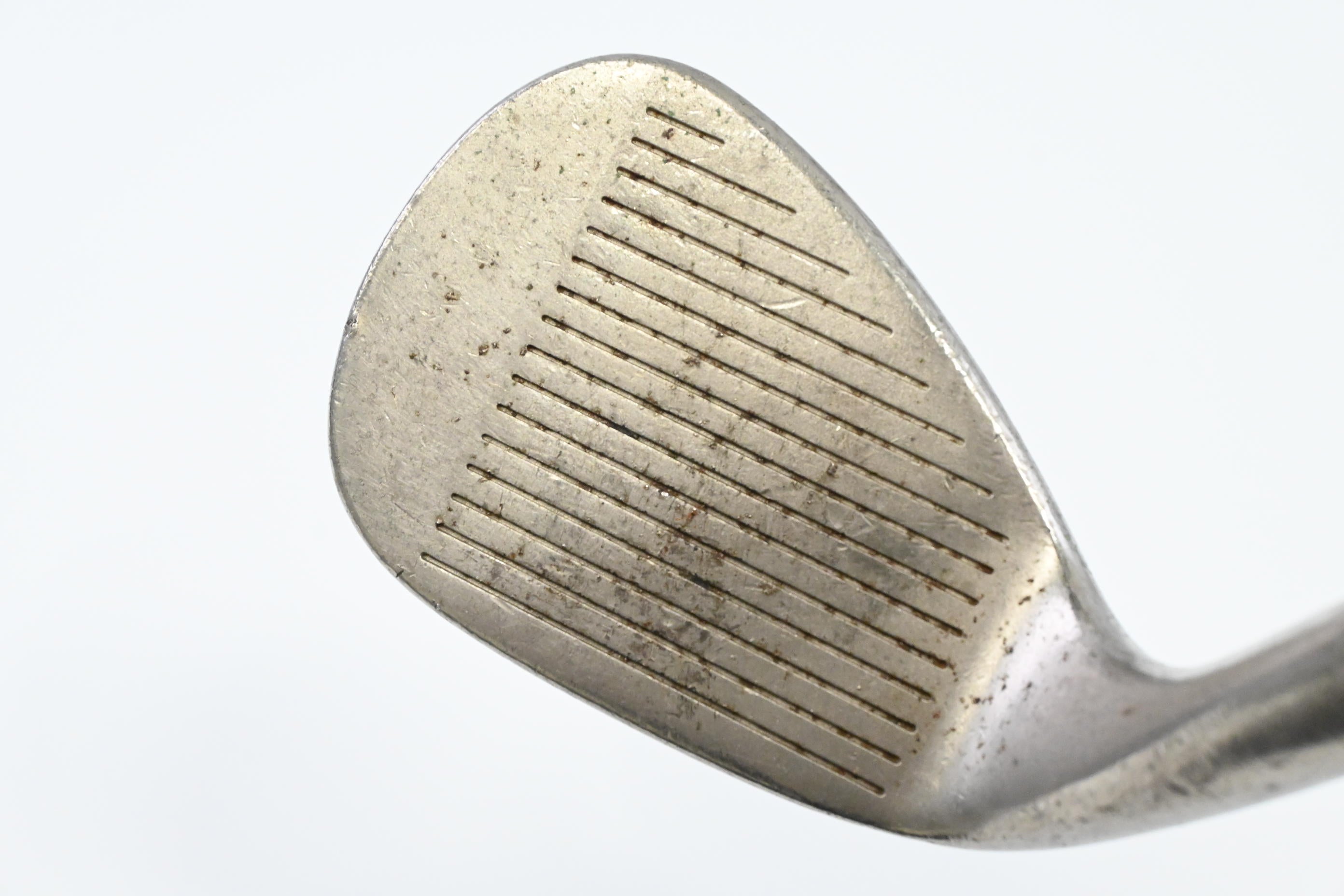 Titleist Vokey Design Gap Wedge / 52 Degree / Wedge Flex Dynamic Gold Shaft