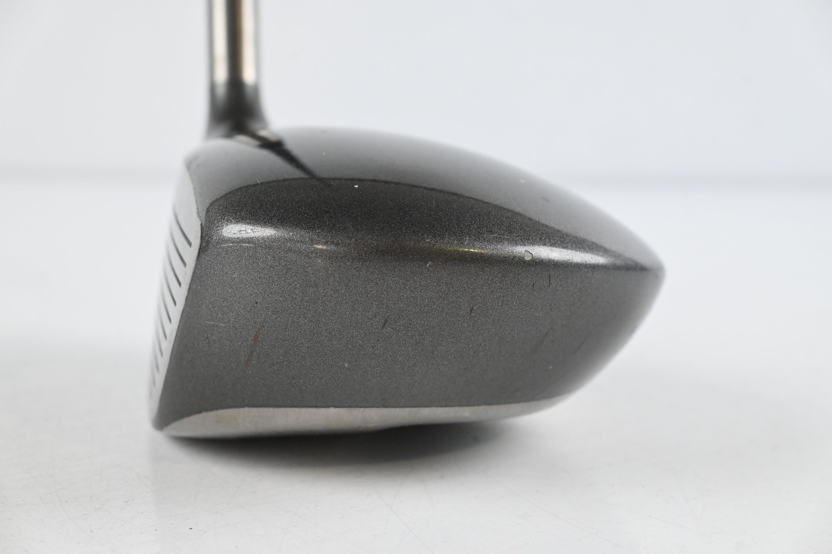 Left Hand Titleist 975 D Driver / 8.5 Degree / Regular Flex Titleist Ultralite Shaft