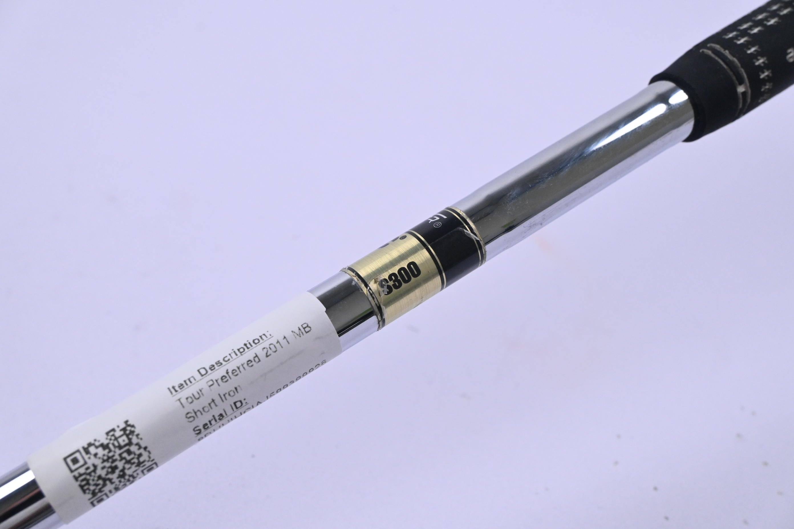 Taylormade Tour Preferred 2011 MB #9 Iron / Stiff Flex Dynamic Gold S300 Shaft