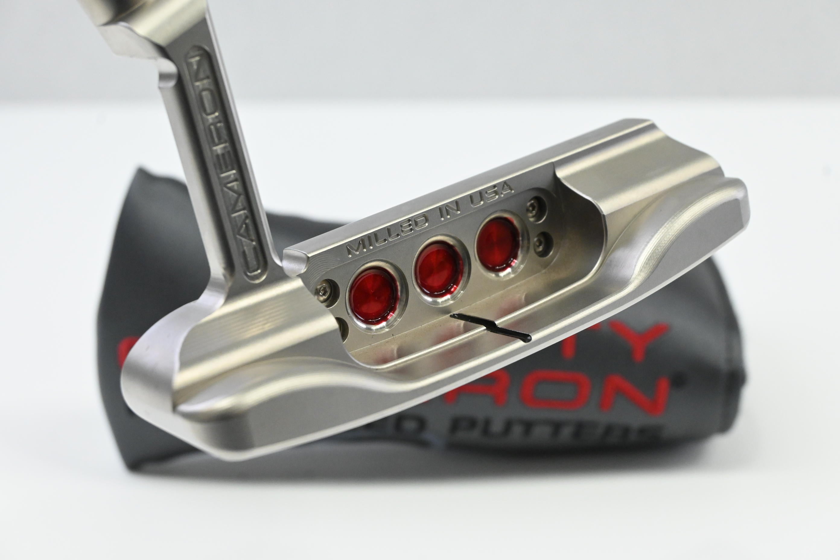 Scotty Cameron 2025 Studio Style Newport Putter / 34 Inch