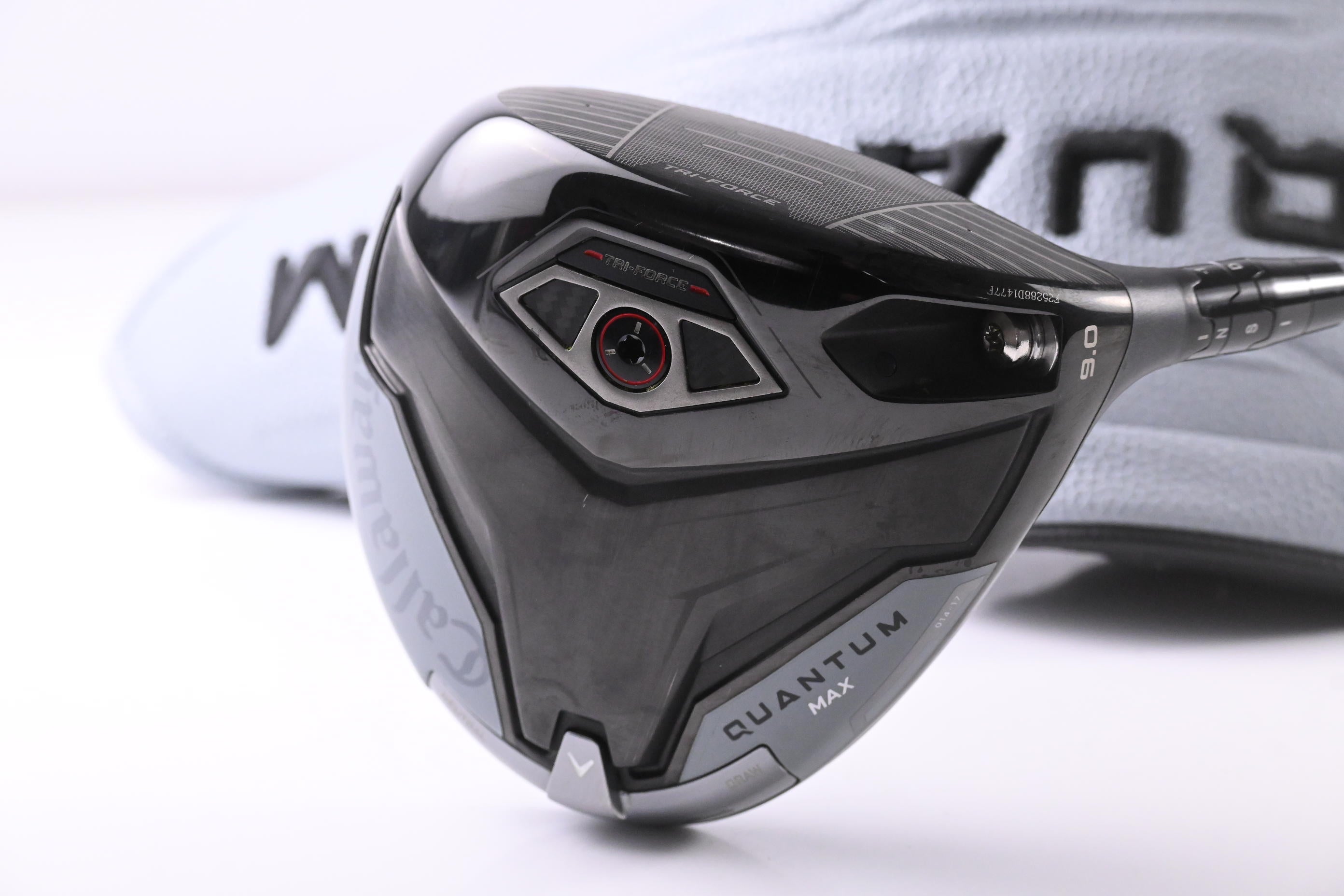 Callaway Quantum Max Driver / 9 Degree / Stiff Flex Denali Frost Silver 60