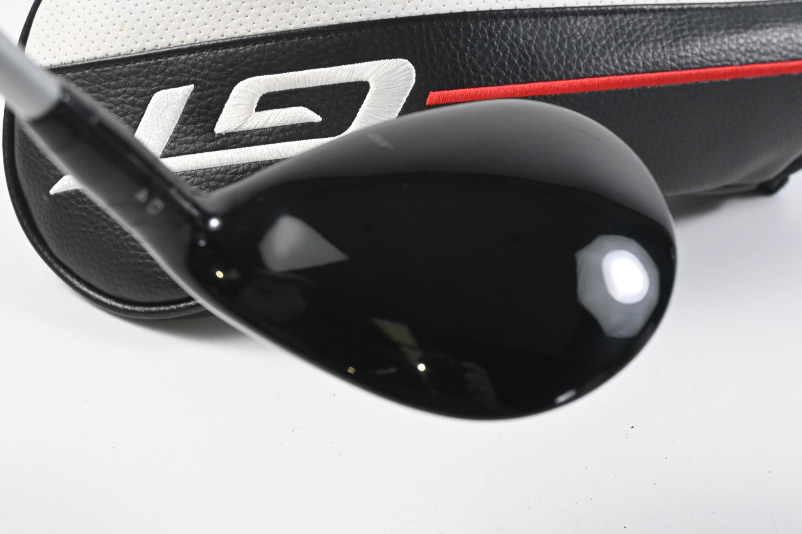 Titleist GT2 #5 Wood / 18 Degree / Stiff Flex Tour AD UB-7 Shaft