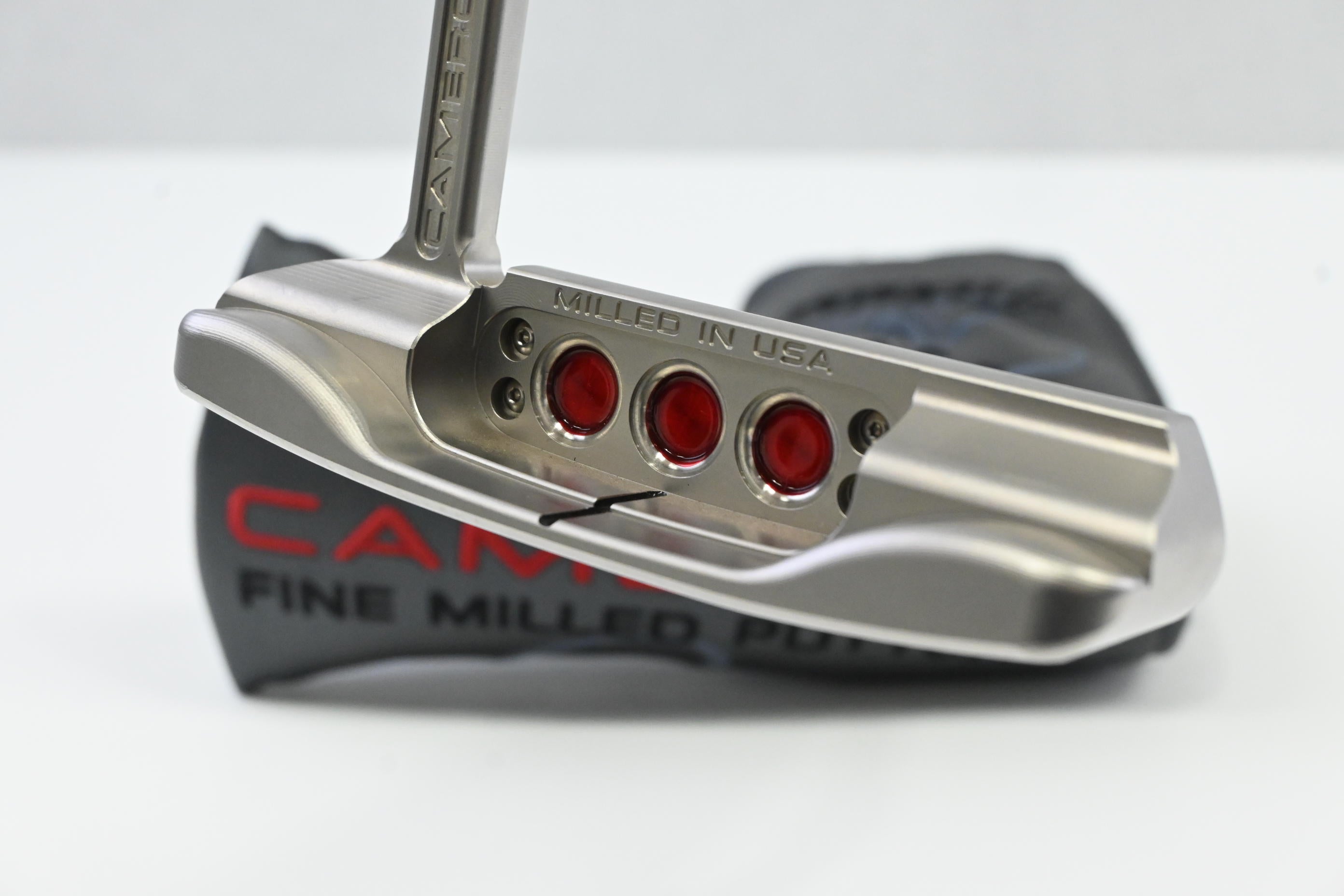 Scotty Cameron 2025 Studio Style Newport Putter / 34 Inch