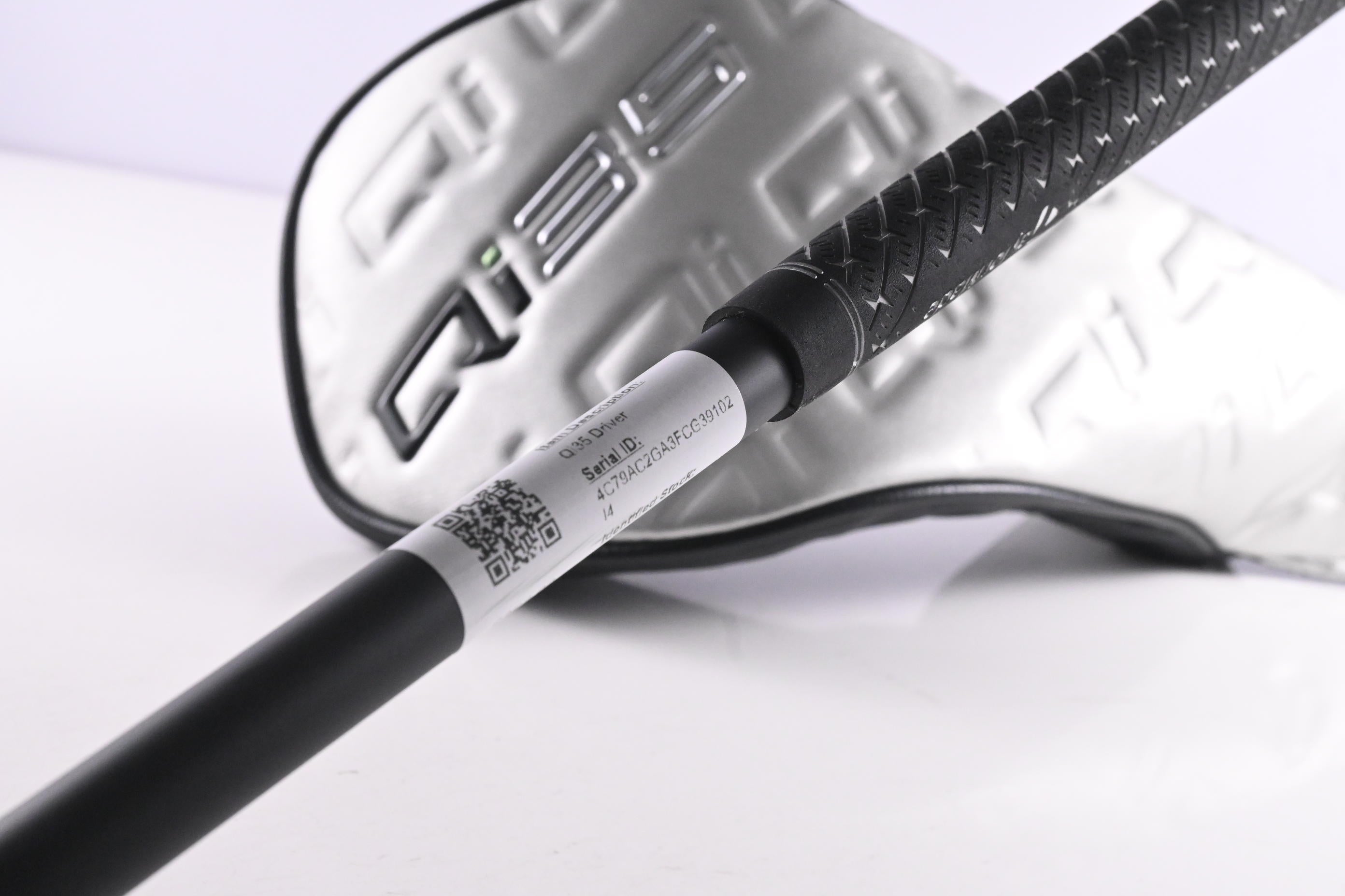 Taylormade Qi35 Driver / 10.5 Degree / Regular Flex Air Speeder 50 Shaft