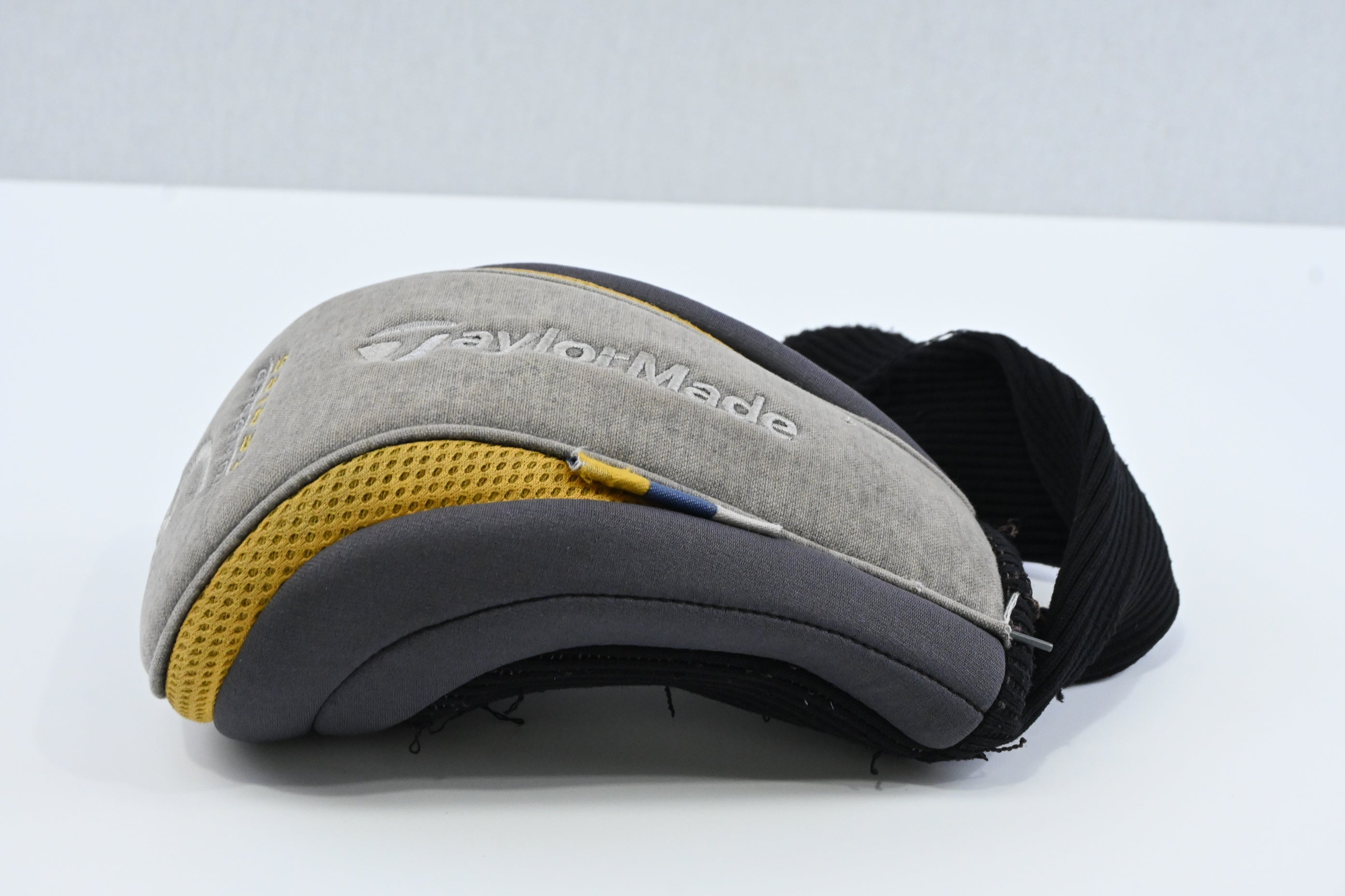 Taylormade R540 Driver / 10.5 Degree / Regular Flex Taylormade MAS 70 Shaft