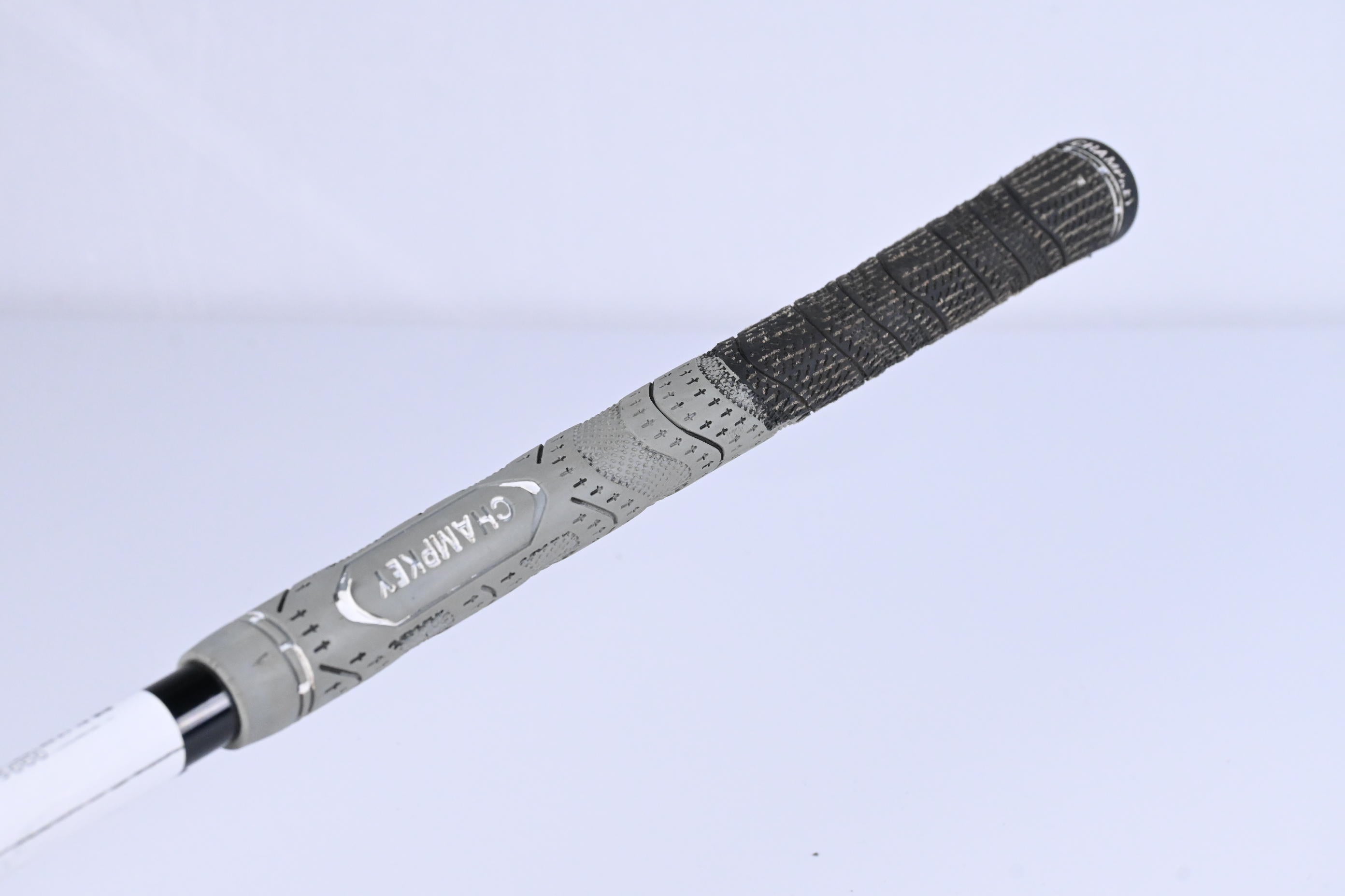 Titleist TS2 #5 Wood / 18 Degree / Regular Flex Kuro Kage TiNi Black 55 Shaft