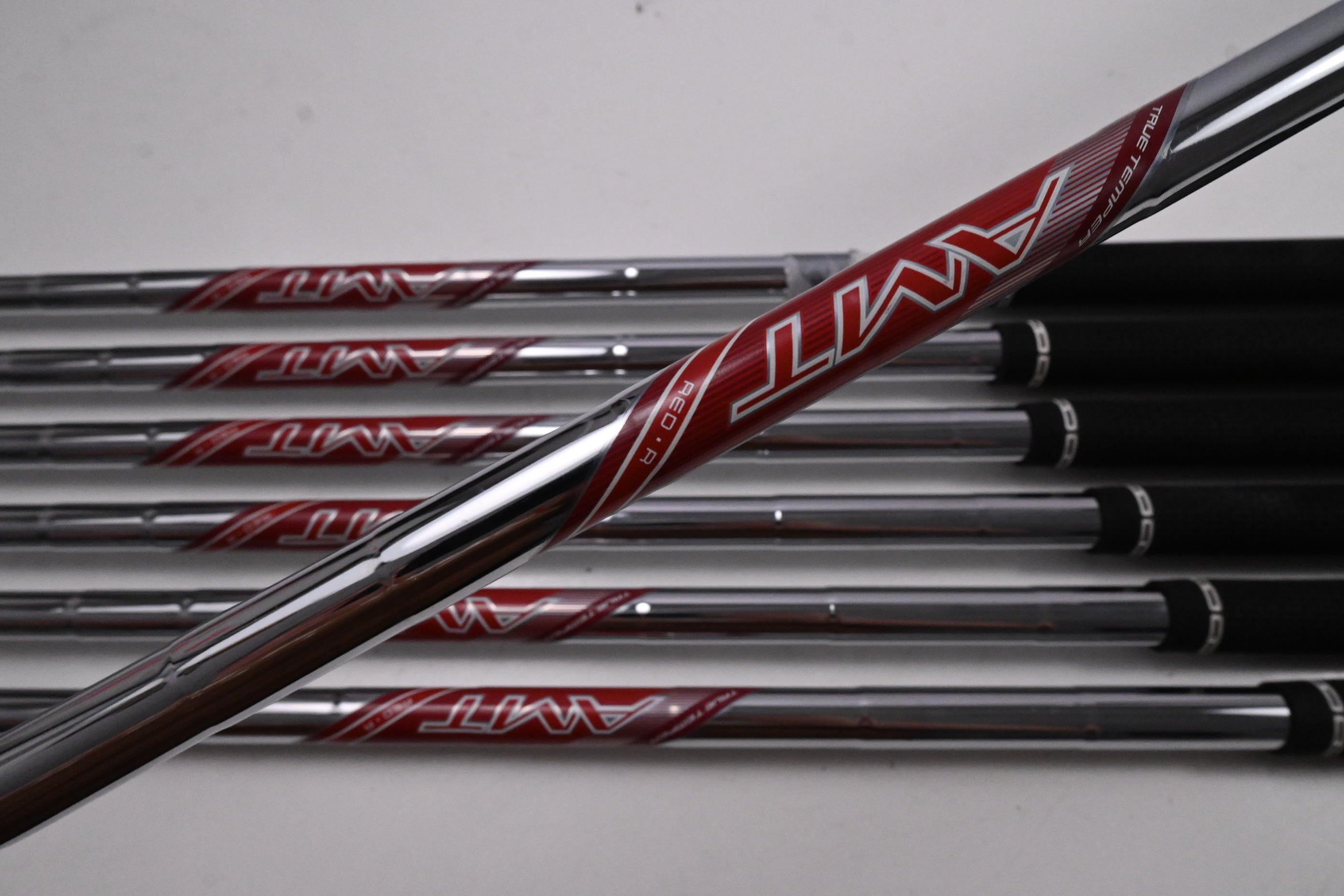 Titleist T350 2025 Irons / 5-PW+48 / Regular Flex AMT Red Shafts