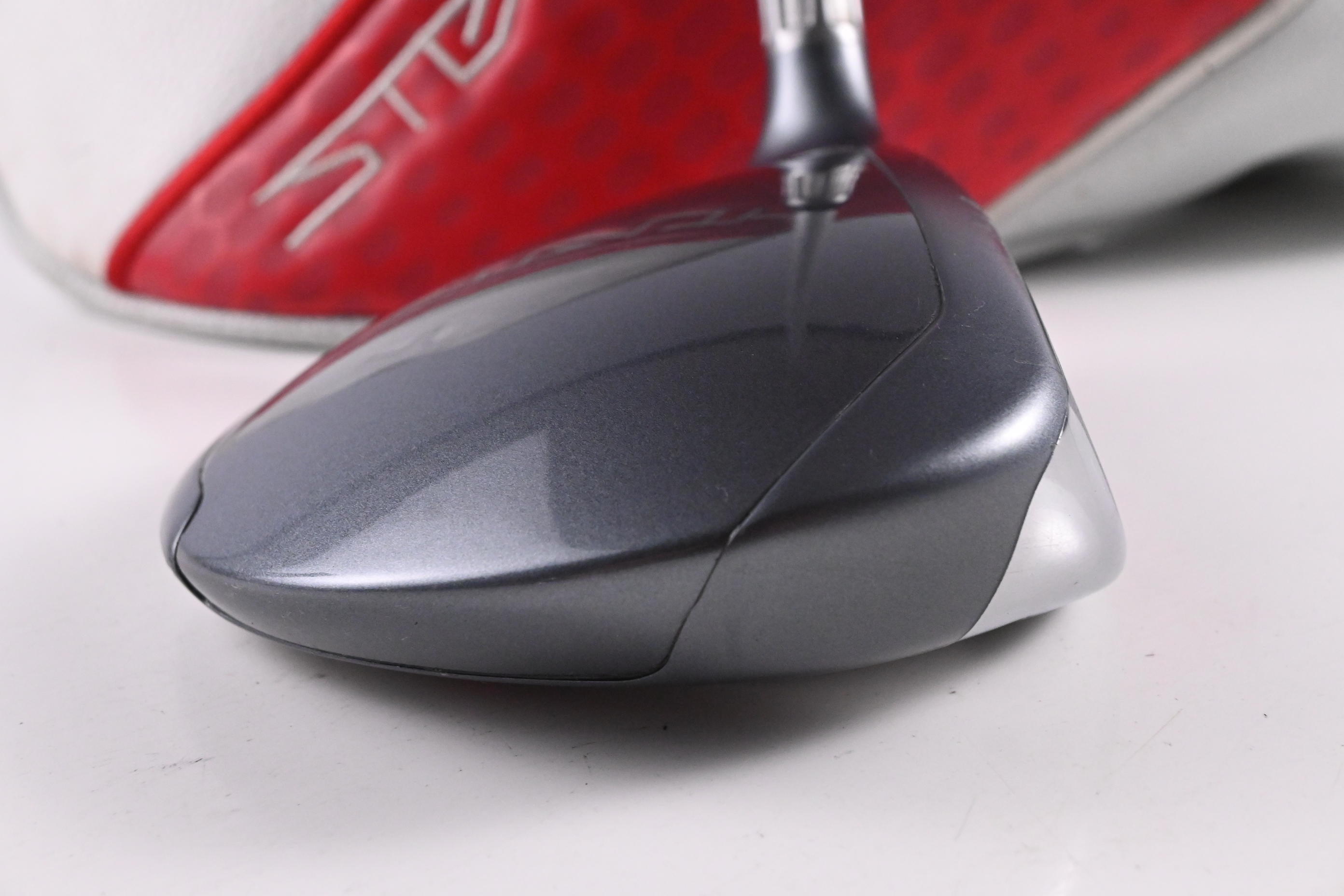 Ladies Taylormade Stealth 2 HD #5 Wood / 19 Degree / Ladies Flex Ascent UL 45