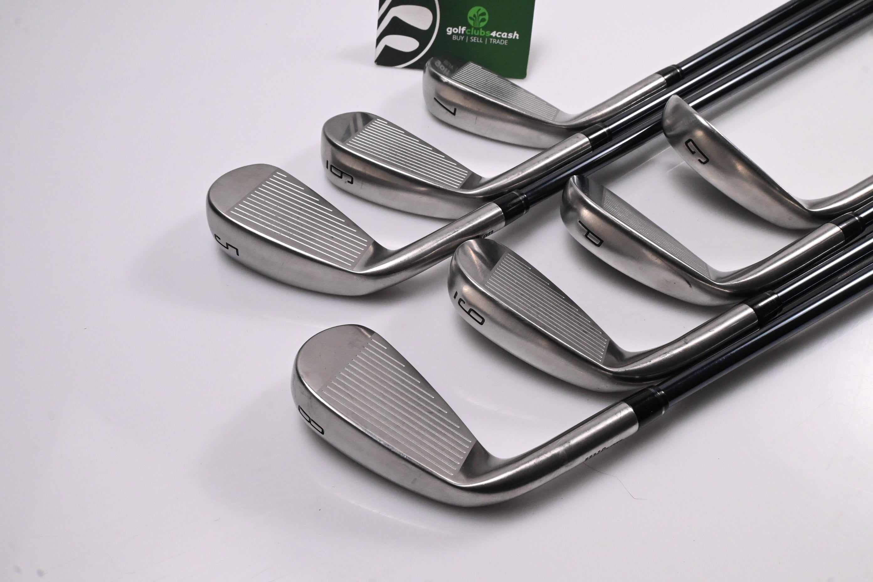 Wilson DYNAPWR Irons / 5-PW+GW / Regular Flex UST Recoil Dart 70