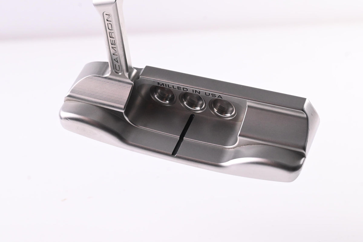 Scotty Cameron Super Select Newport + Putter / 34 Inch