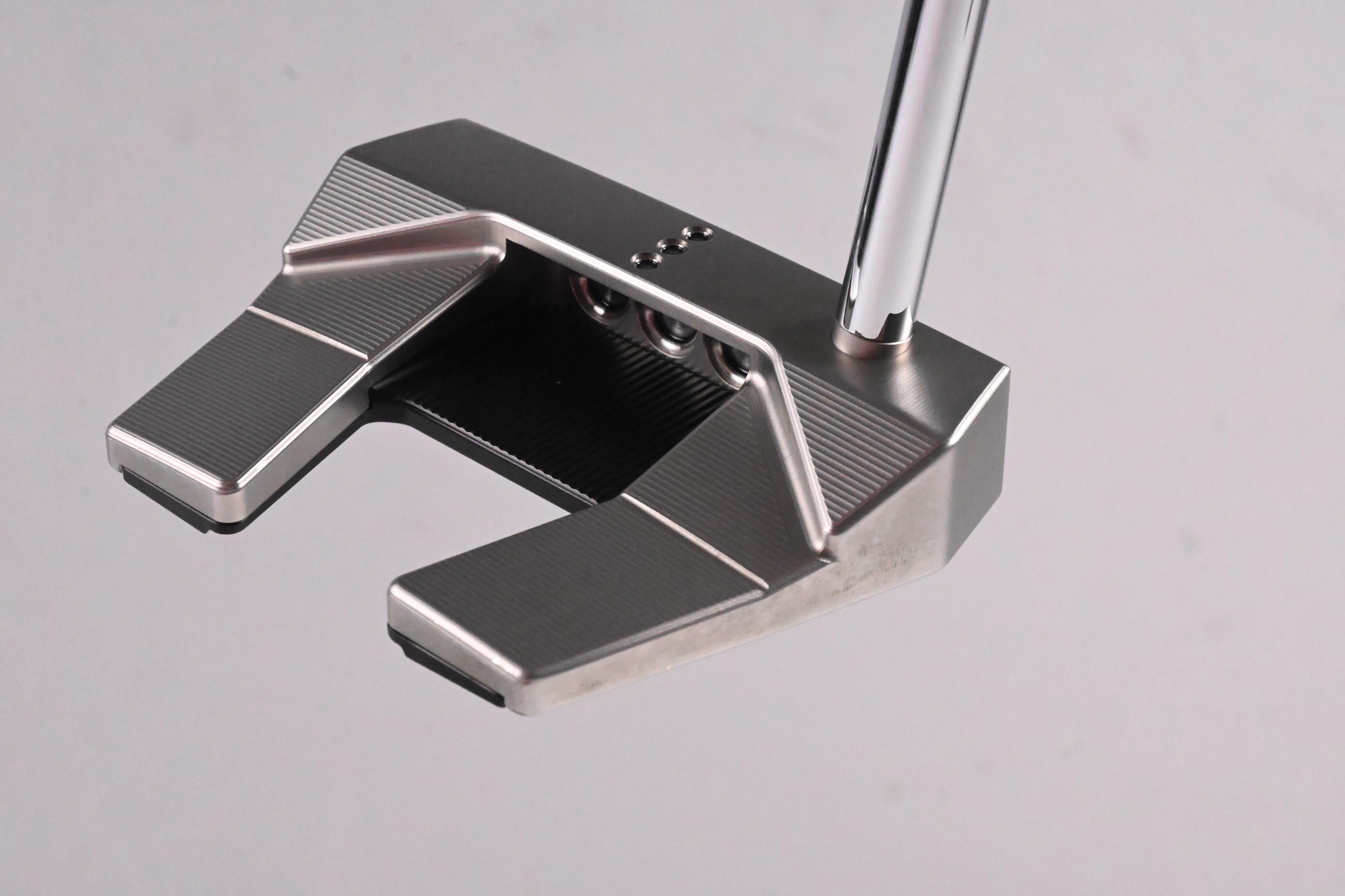 Left Hand Scotty Cameron Phantom X #5 2022 Putter / 34 Inch