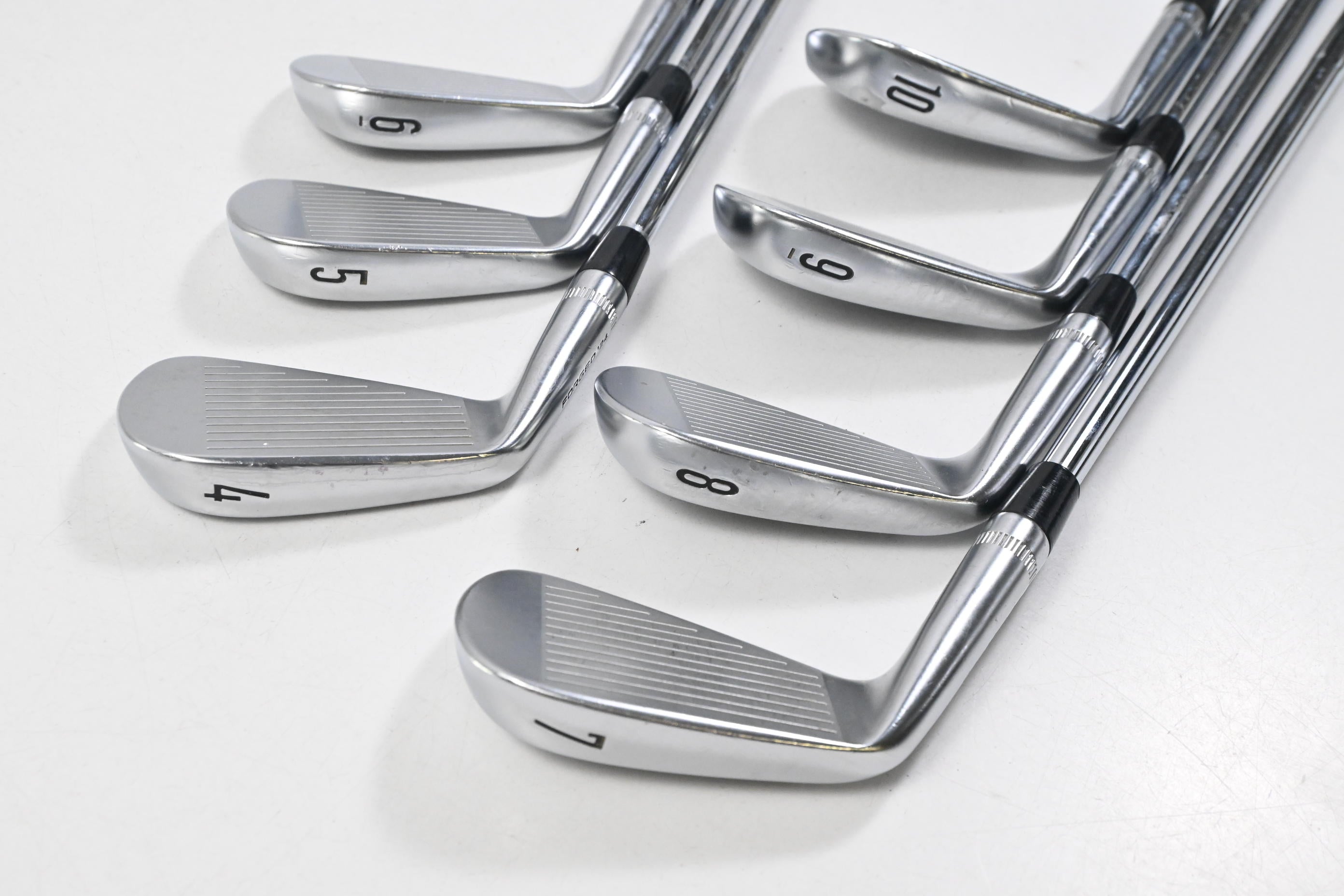 Callaway Apex MB 24 Irons / 4-PW / Stiff Flex Dynamic Gold S300 Shafts