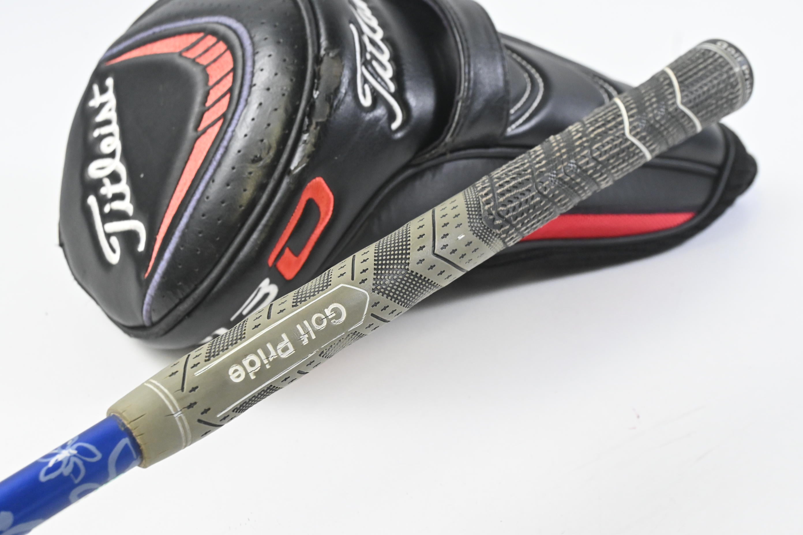 Left Hand Titleist 913 D2 Driver / 9.5 Degree / Stiff Flex Diamana S+ Blue 62