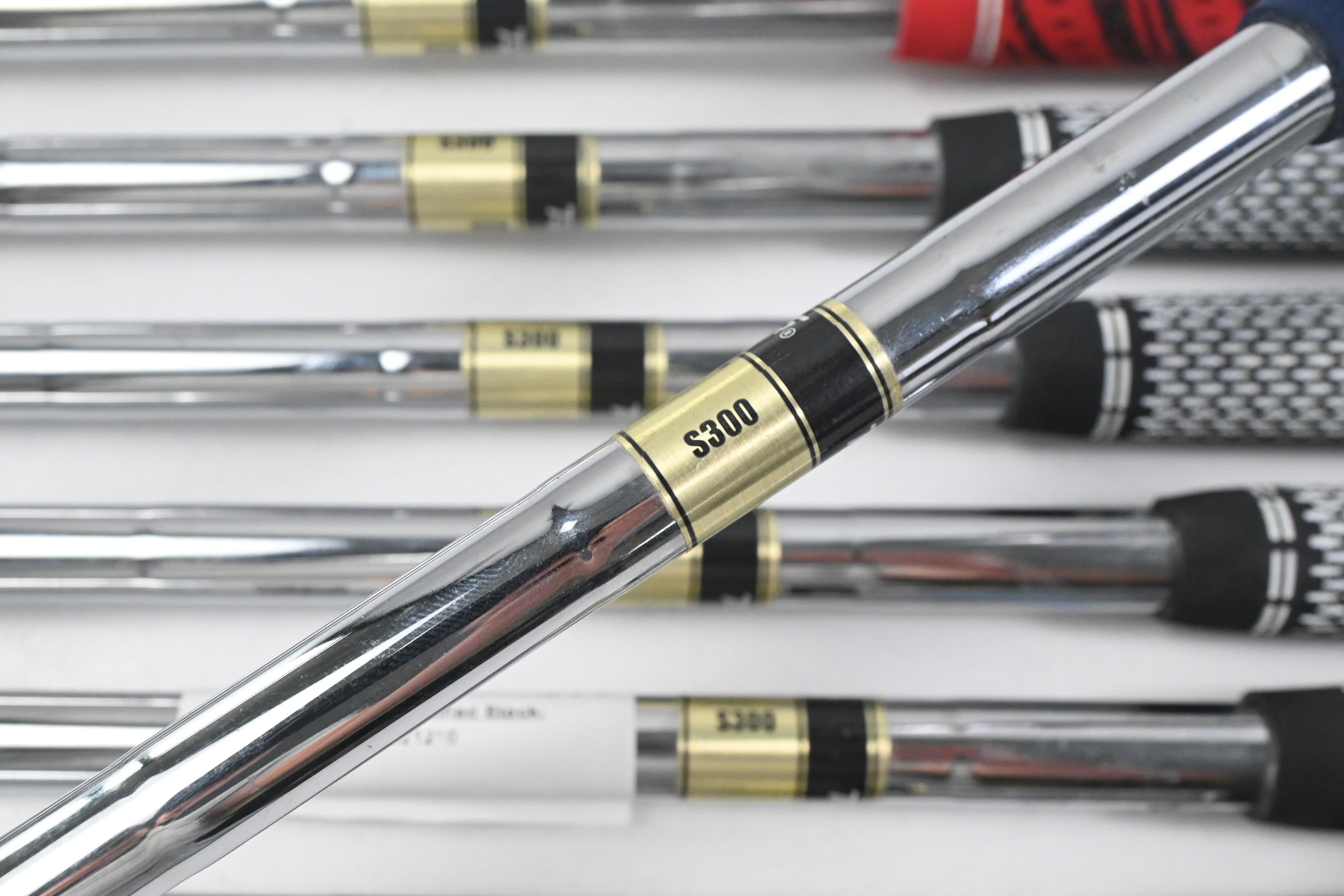 Callaway Apex MB 24 Irons / 4-PW / Stiff Flex Dynamic Gold S300 Shafts