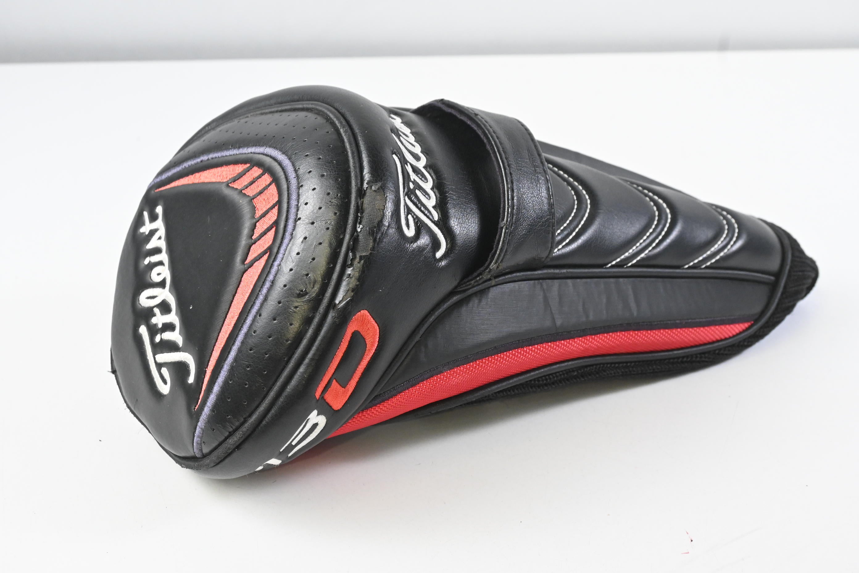 Left Hand Titleist 913 D2 Driver / 9.5 Degree / Stiff Flex Diamana S+ Blue 62