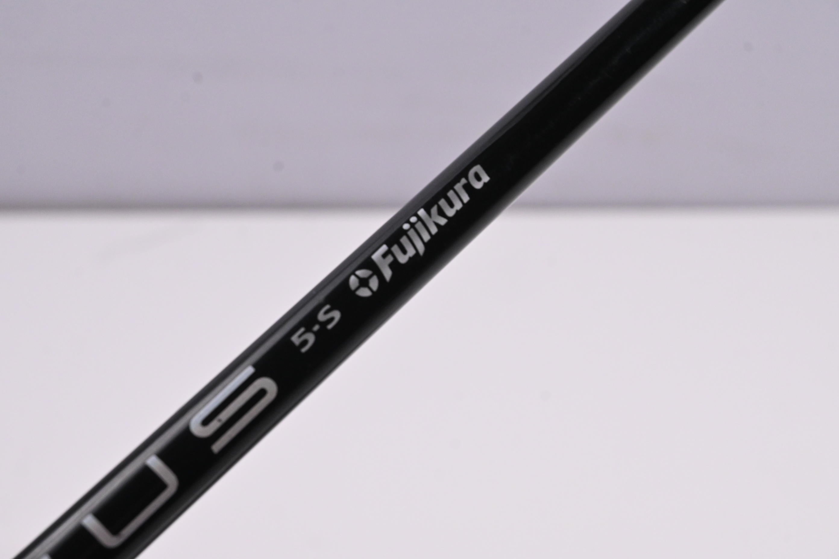 Fujikura Ventus Red 5 Driver Shaft / Stiff Flex / Taylormade 2nd Gen