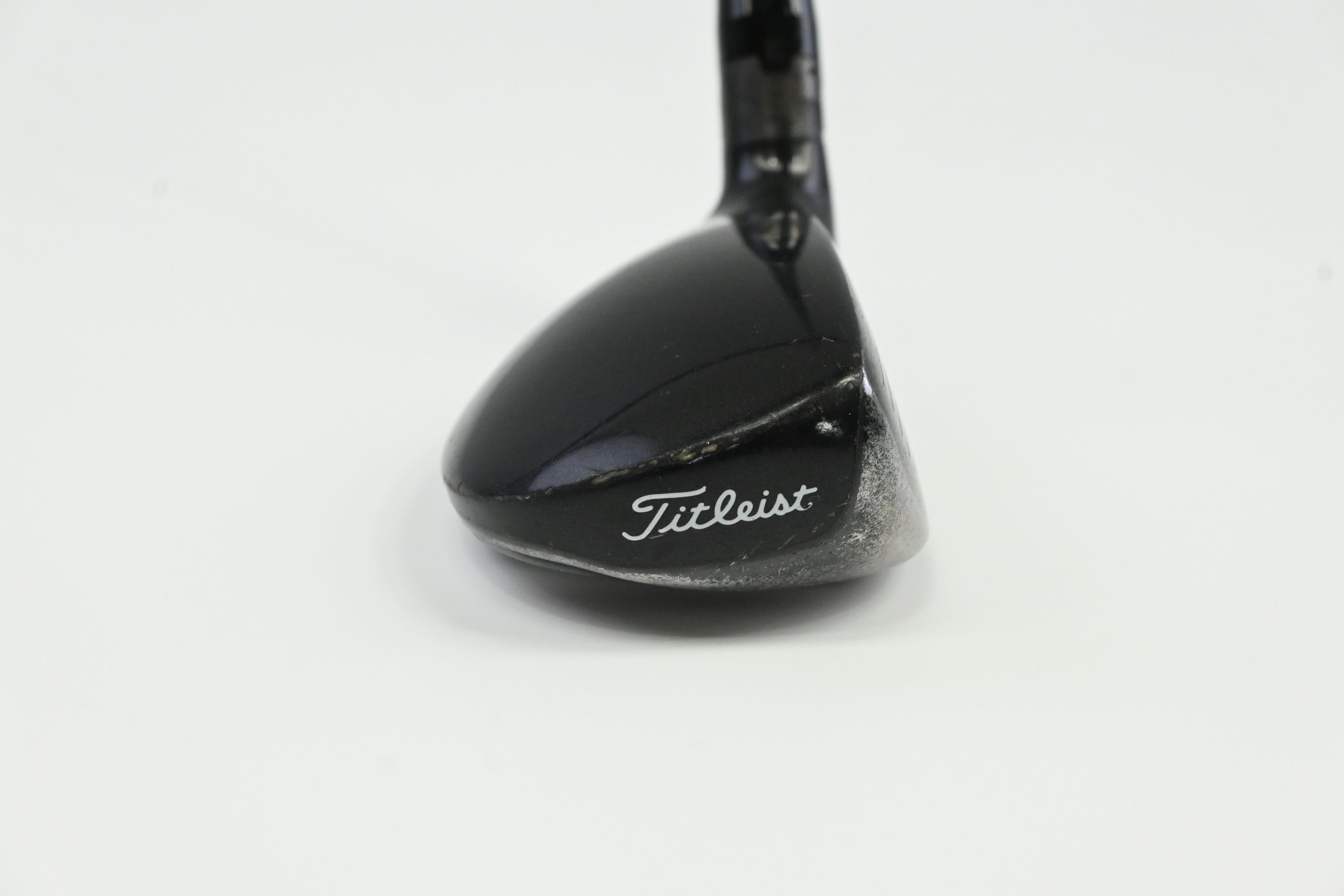Titleist 913 H.d #2 Hybrid / 18 Degree / X-Flex Graphite Shaft