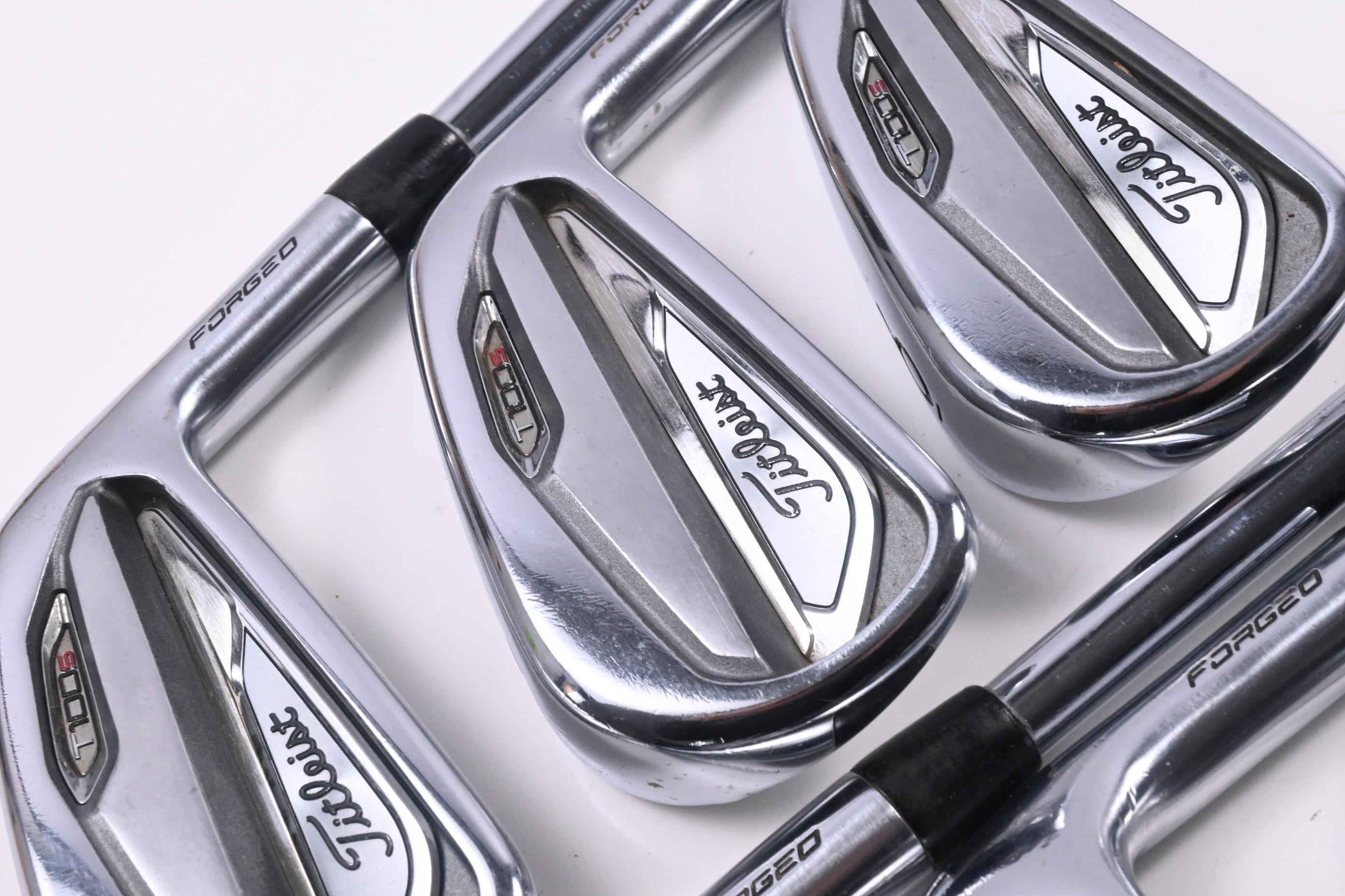 Titleist T100 S 2019 Irons / 4-9i / TX-Flex Dynamic Gold XSeven Shafts