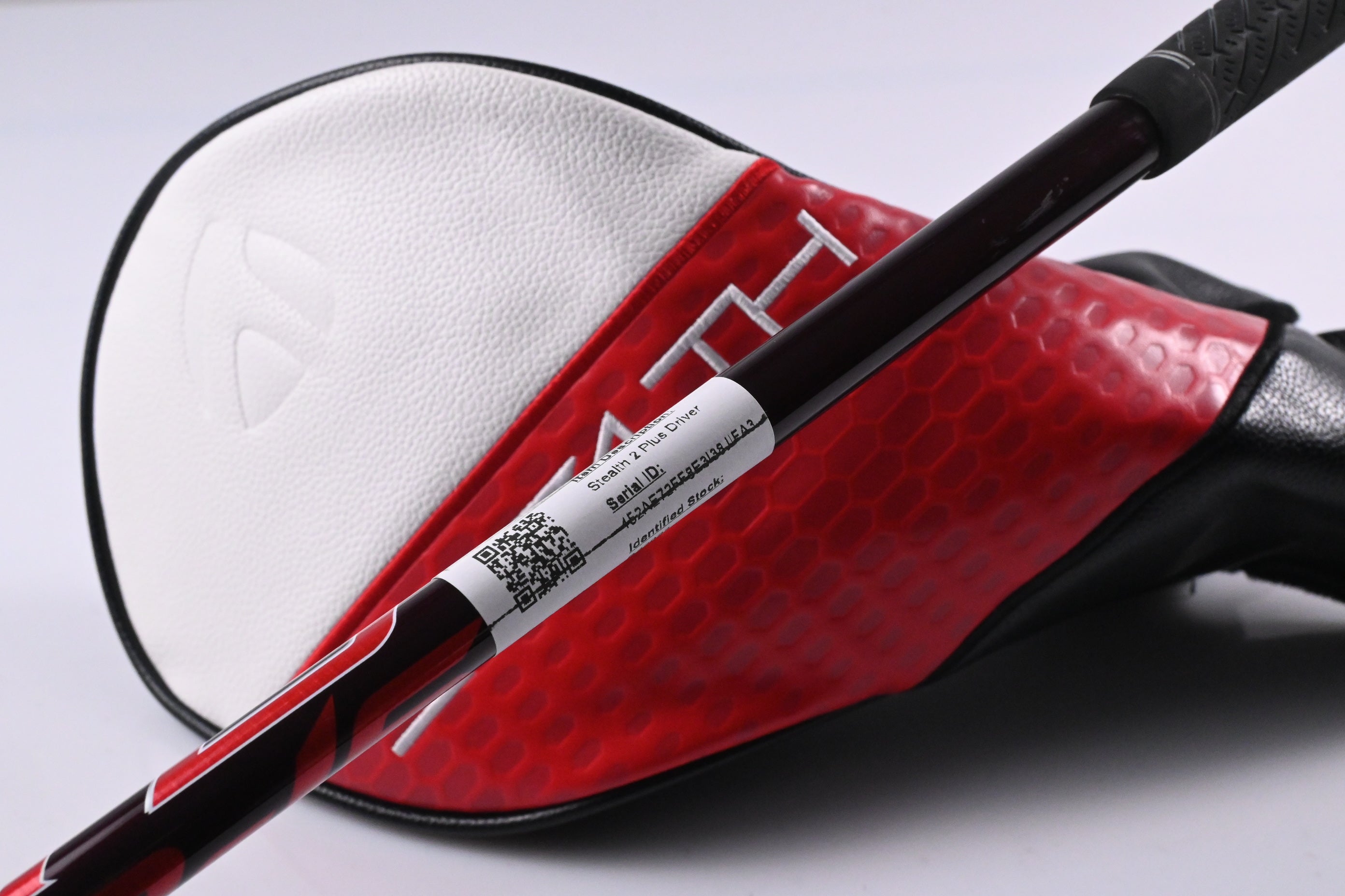 Taylormade Stealth 2 Plus Driver / 10.5 Degree / Regular Flex Speeder NX Red 50