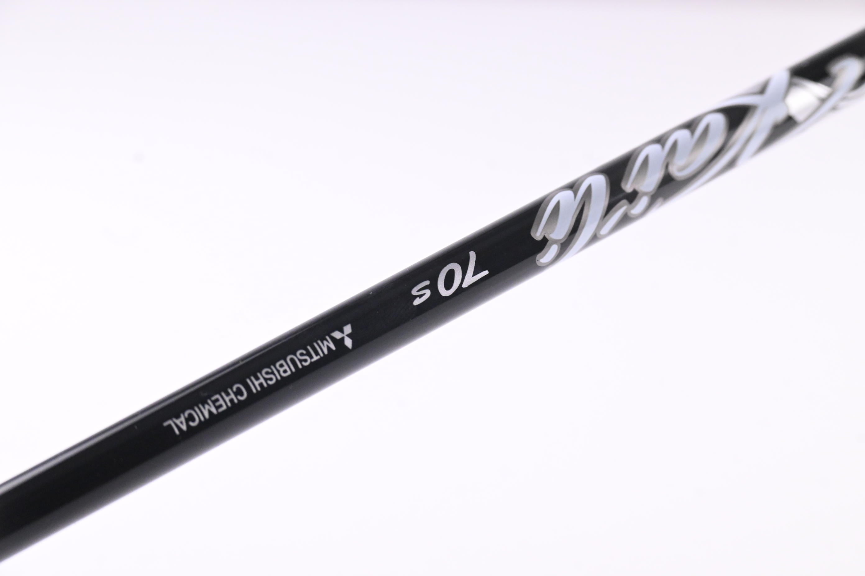Taylormade Stealth 2 Driver / 10.5 Degree / Stiff Flex Kai'li White 70 Shaft
