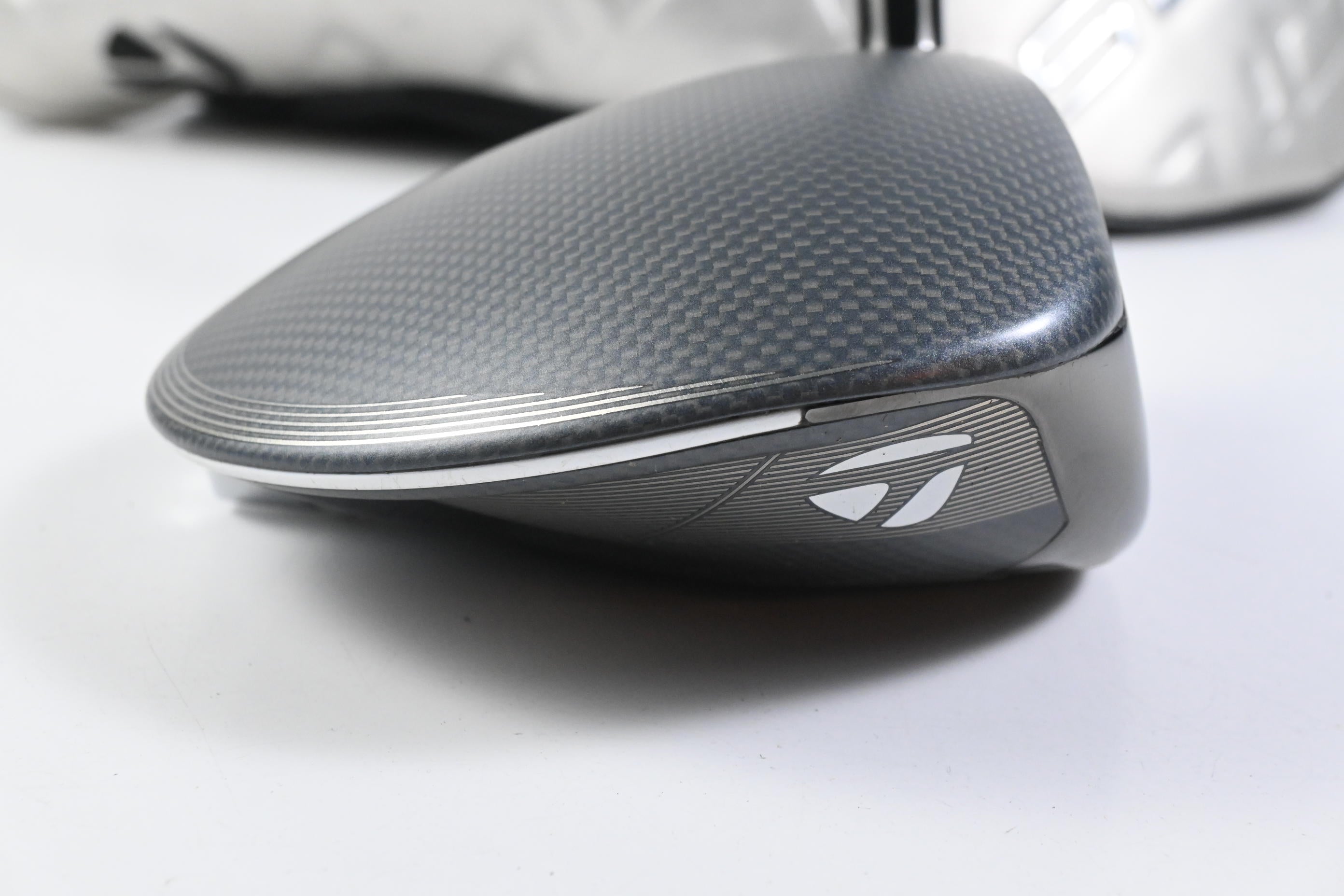 Taylormade Qi35 Max Lite Driver / 12 Degree / Regular Flex Vanquish 4 Shaft