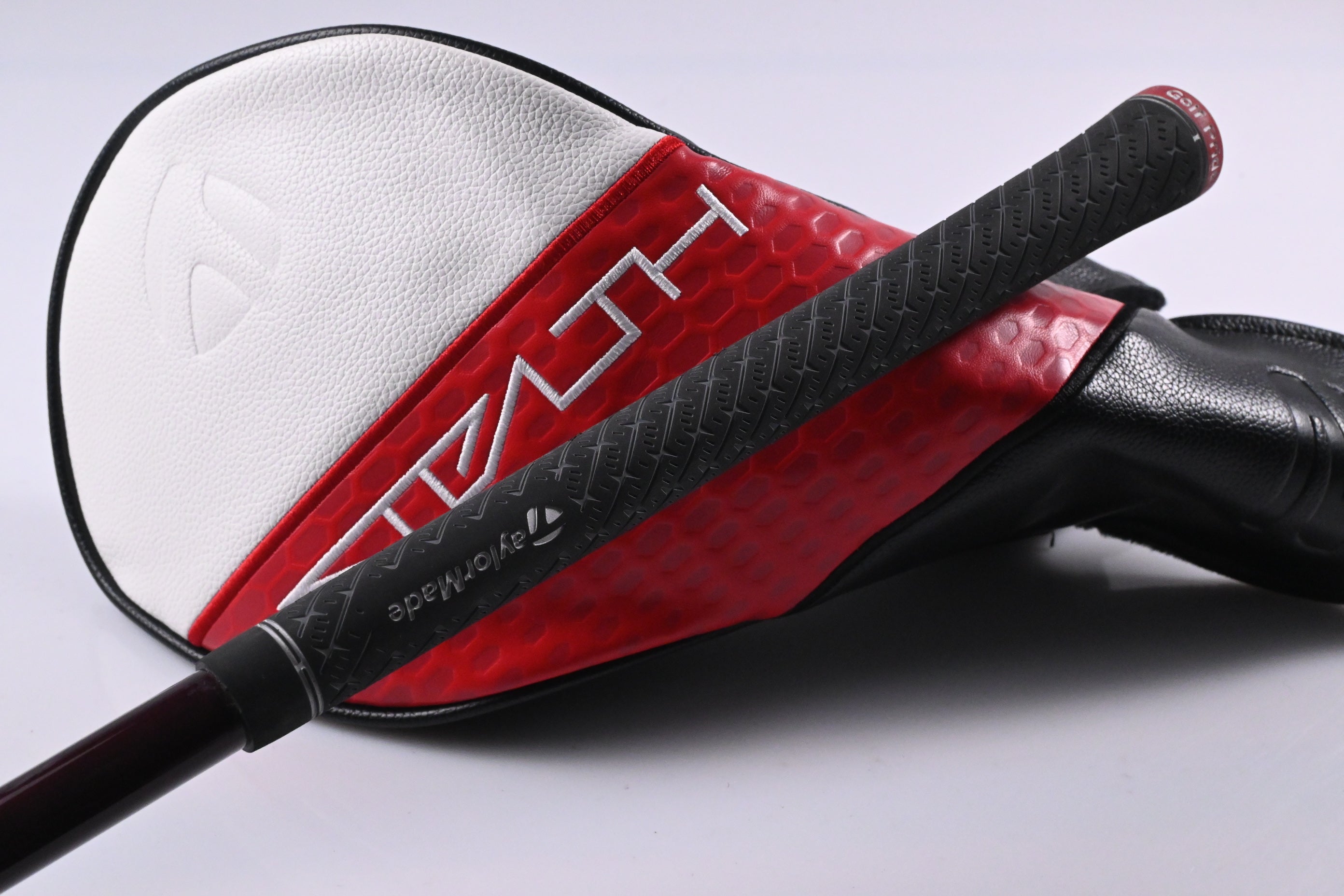 Taylormade Stealth 2 Plus Driver / 10.5 Degree / Regular Flex Speeder NX Red 50