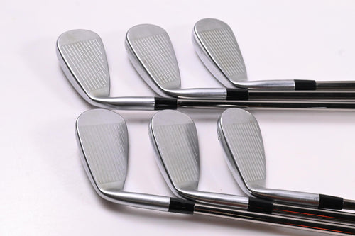 Mizuno JPX 923 Hot Metal Irons / 5-PW / Stiff Flex UST Recoil ES780 Shafts
