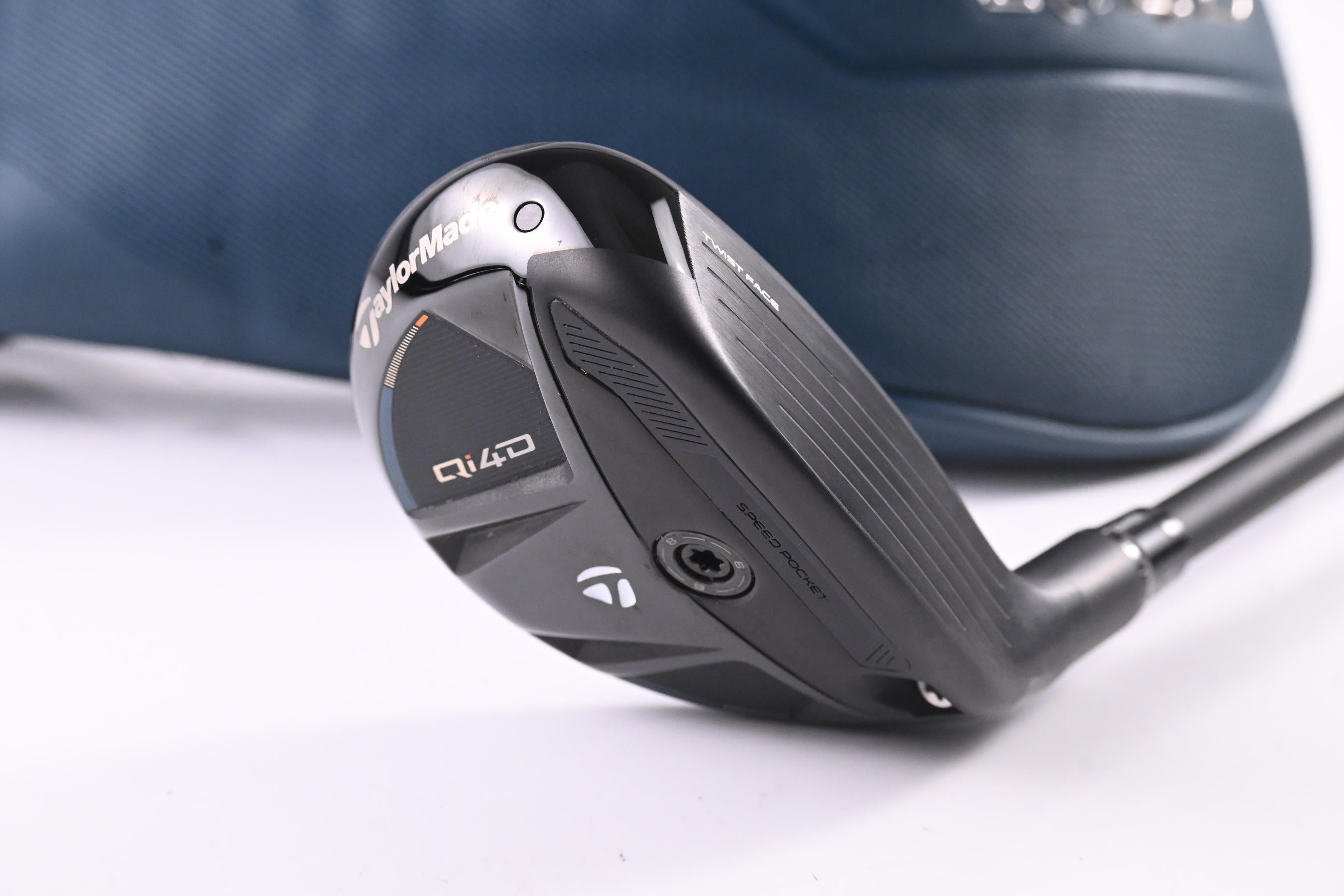 Taylormade Qi4D #3 Hybrid / 19 Degree / Regular Flex KBS Reax 65 Shaft