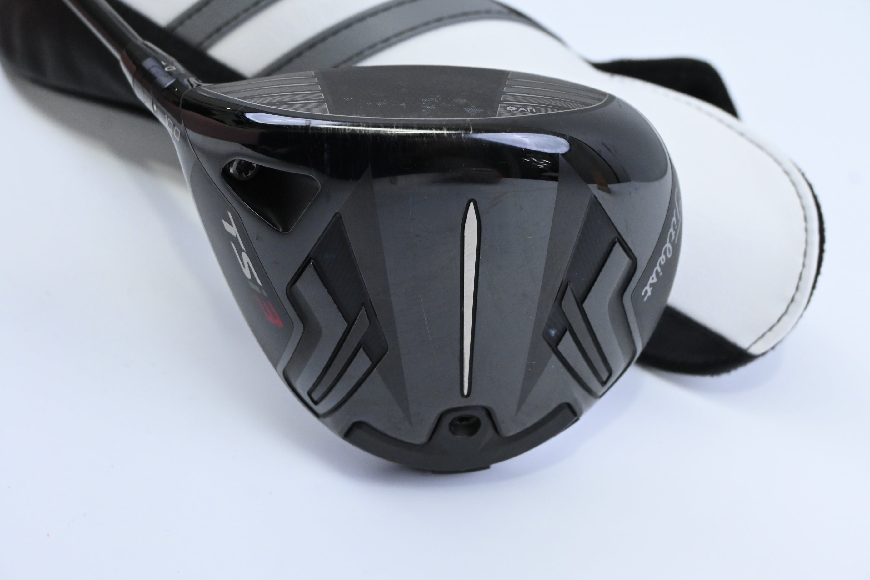 Left Hand Titleist TSi3 Driver / 10 Degree / X-Flex HZRDUS Smoke Black RDX 60