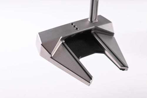 Left Hand Scotty Cameron 2024 Phantom 7.5 Putter / 34 Inch
