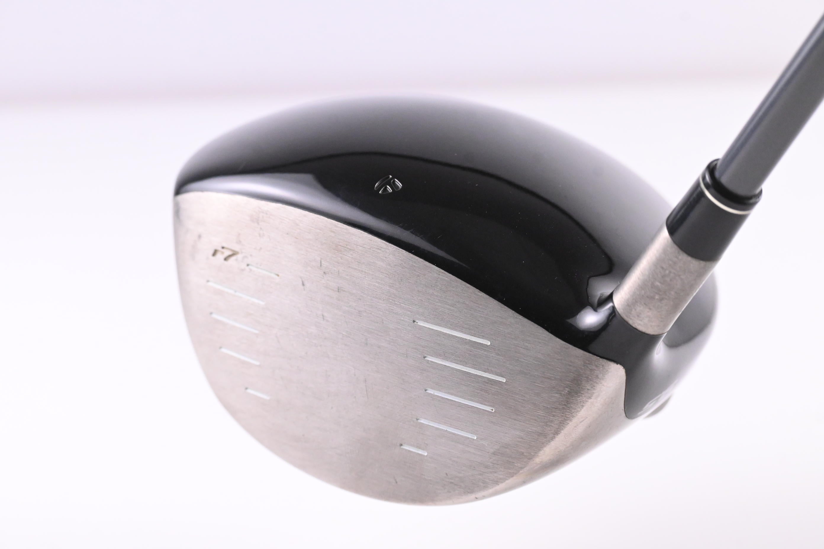 Taylormade R7 460 Driver / 9.5 Degree / Stiff Flex Fujikura Reax 60 Shaft