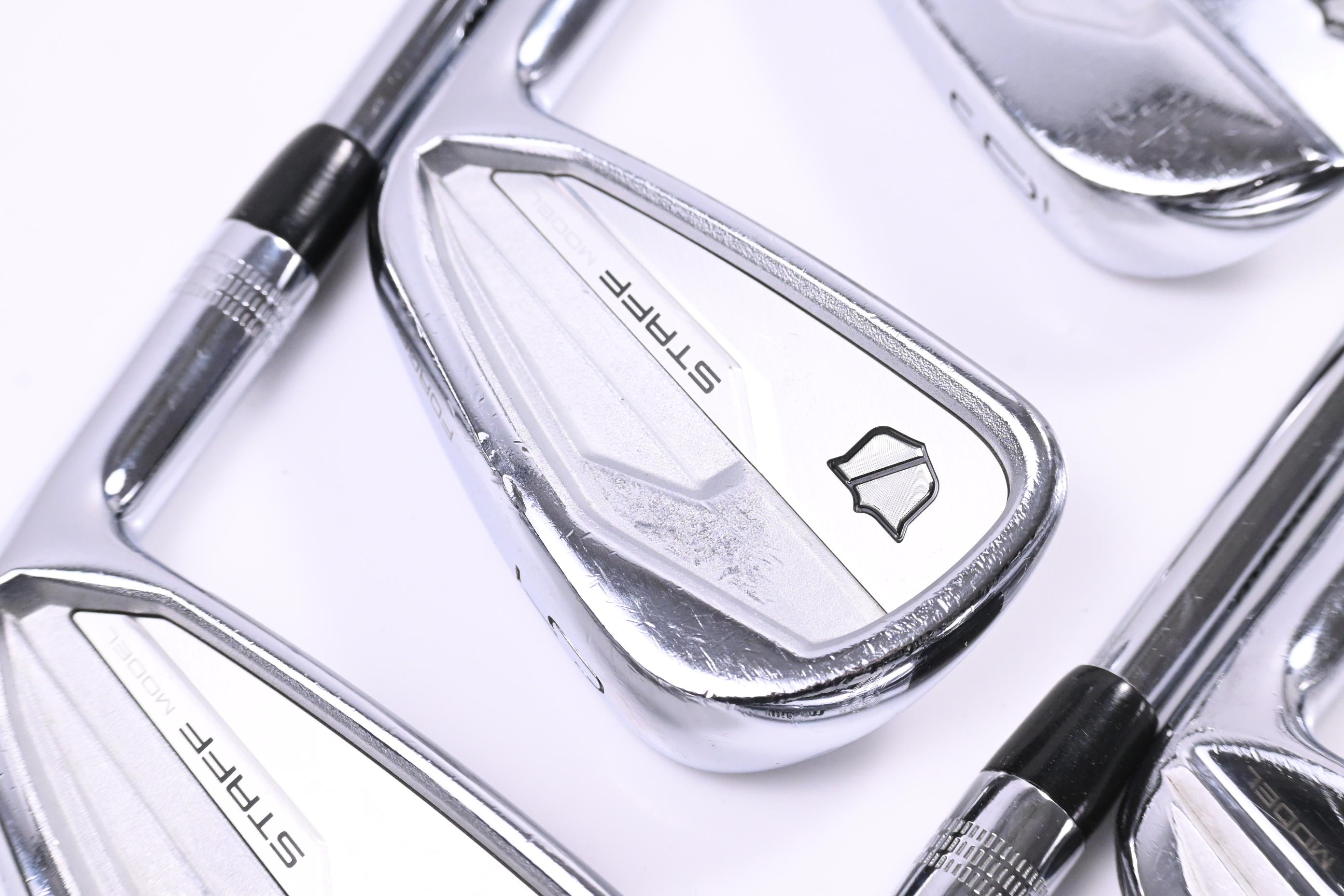 Wilson Staff Model CB/Blade 2024 Combo Irons / 4-9i / X-Flex N.S. Pro Modus 3