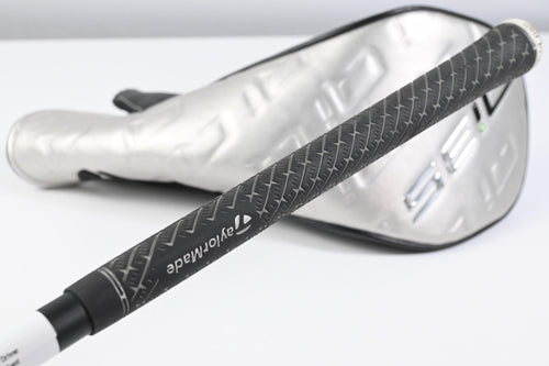 Taylormade Qi35 Max Lite Driver / 12 Degree / Regular Flex Vanquish 4 Shaft