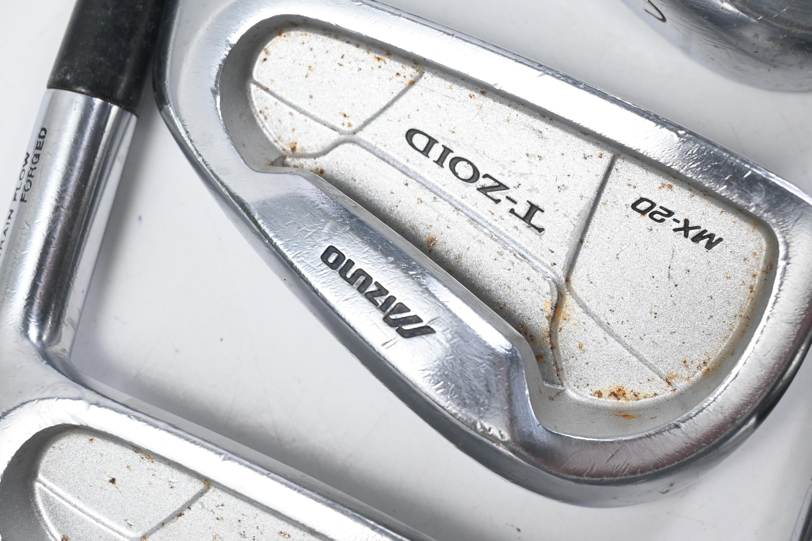 Mizuno MX-20 Irons / 3-PW / Regular Flex Dynamic Gold Lite R300 Shafts