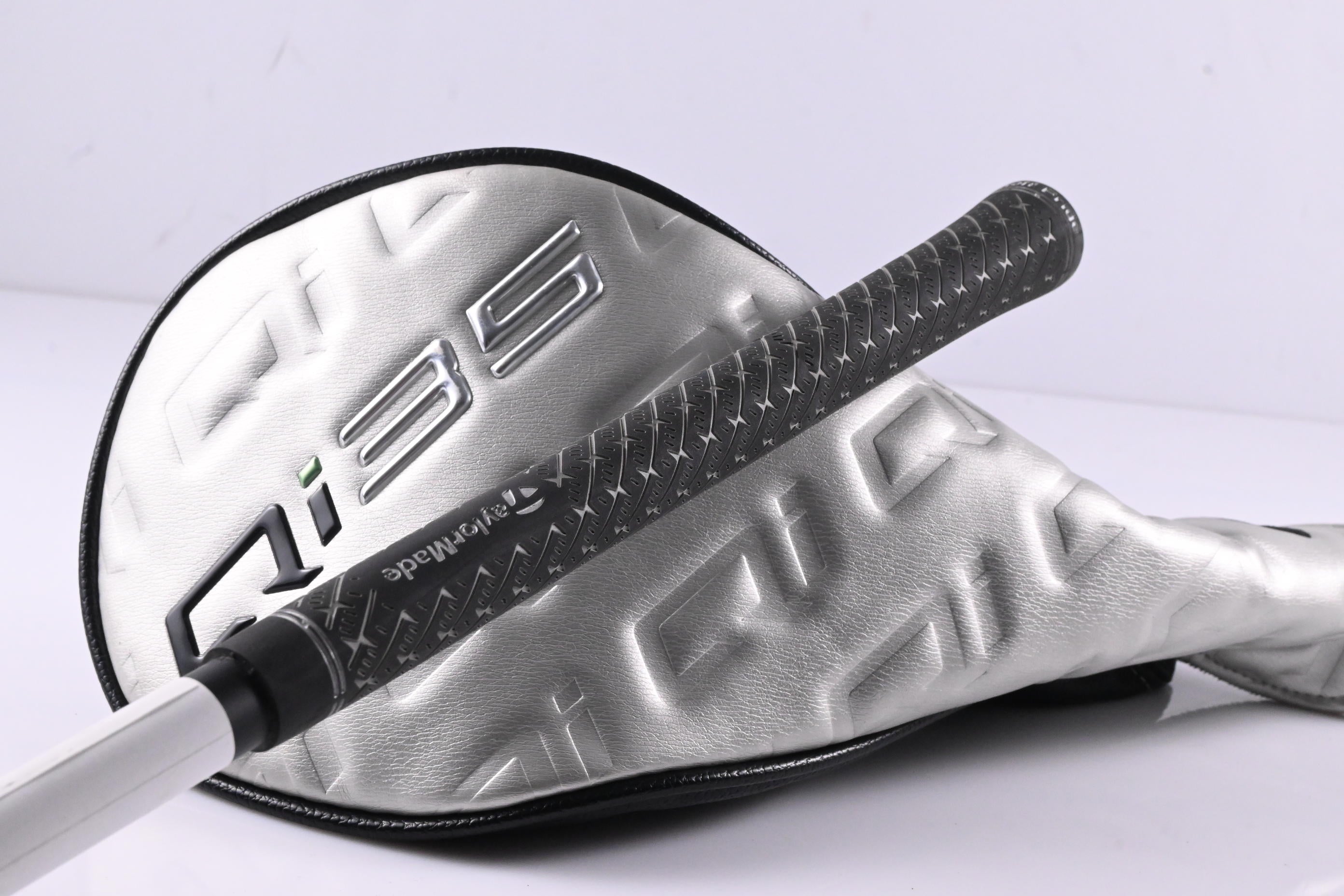 Taylormade Qi35 Driver / 9 Degree / Senior Flex Fujikura Air Speeder 50 Shaft