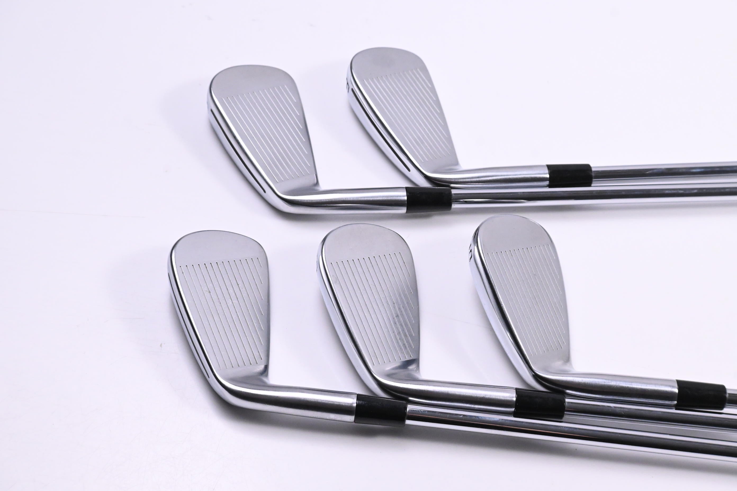 Taylormade P790 2019 Irons / 5-9i / Regular Flex True Temper Elevate 95 Shafts
