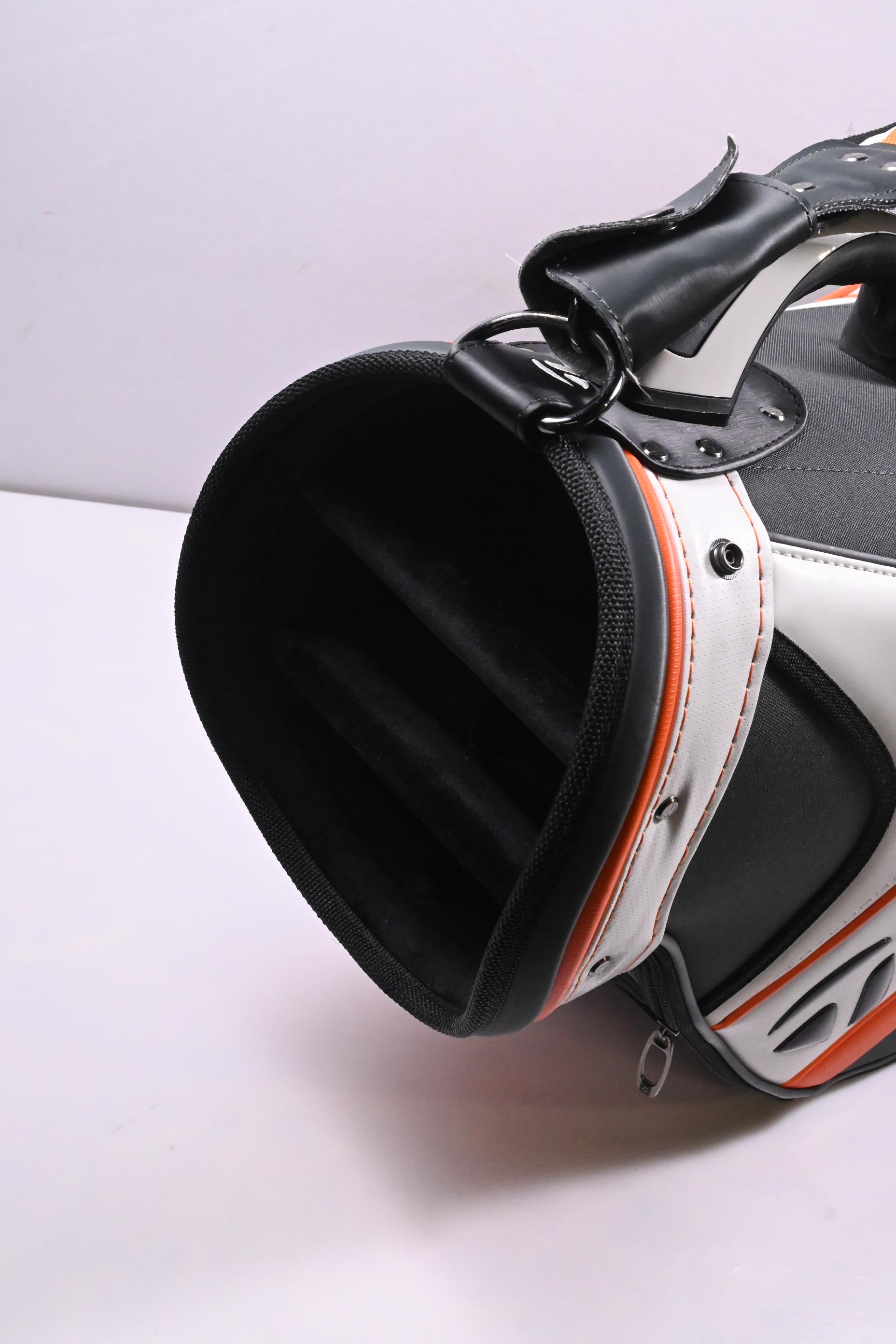 Taylormade R1 Tour Bag / 6-Way Divider / White, Orange