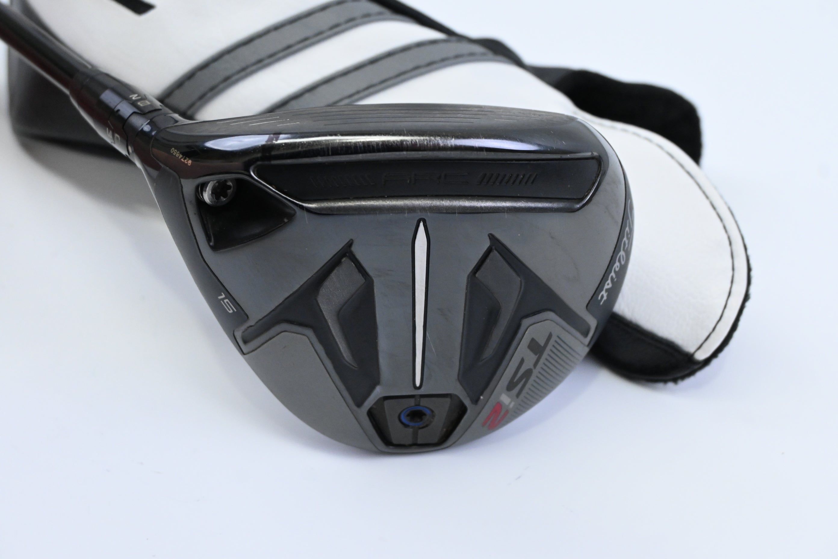 Left Hand Titleist TSi2 #3 Wood / 15 Degree / X- Flex HZRDUS Smoke Black RDX 70