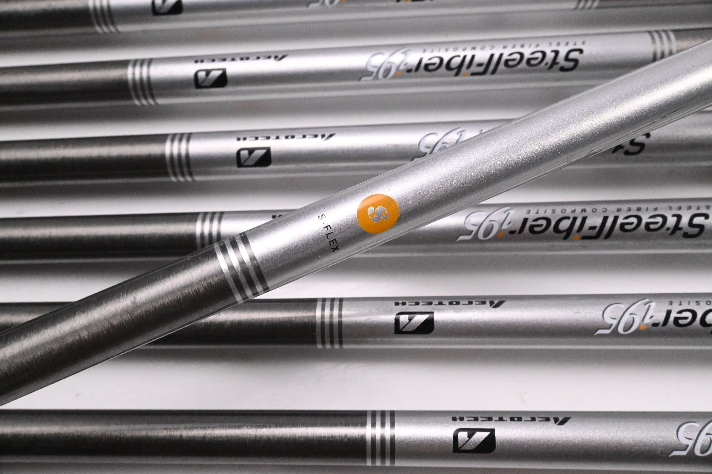 Callaway Apex Ai200 Irons / 4-PW / Stiff Flex AeroTech SteelFiber i95 Shafts
